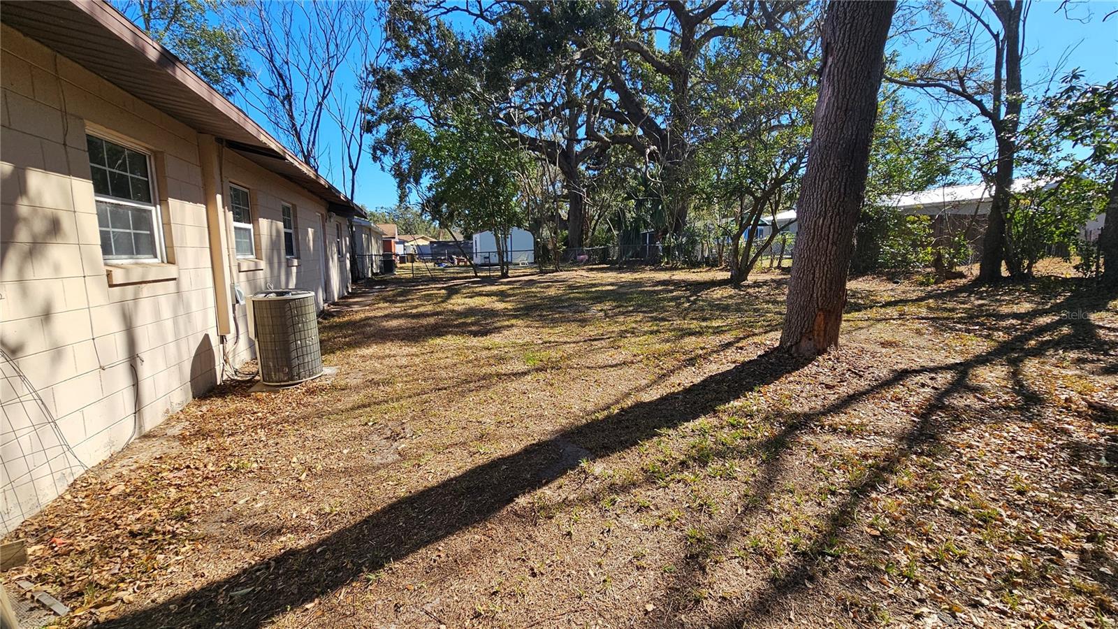 Image 19 of 20 For 2115 Woodland Boulevard