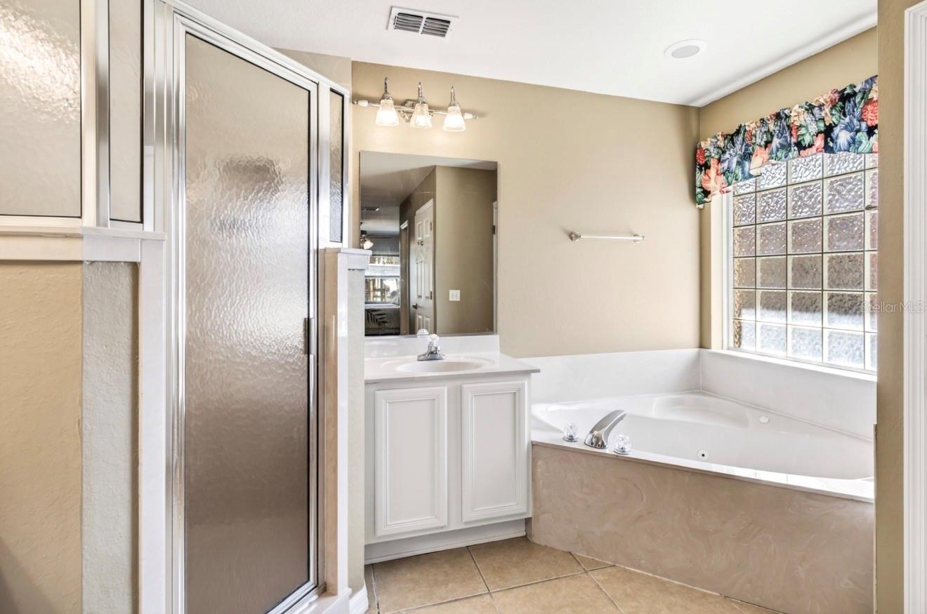 Image 15 of 36 For 35653 Calla Court