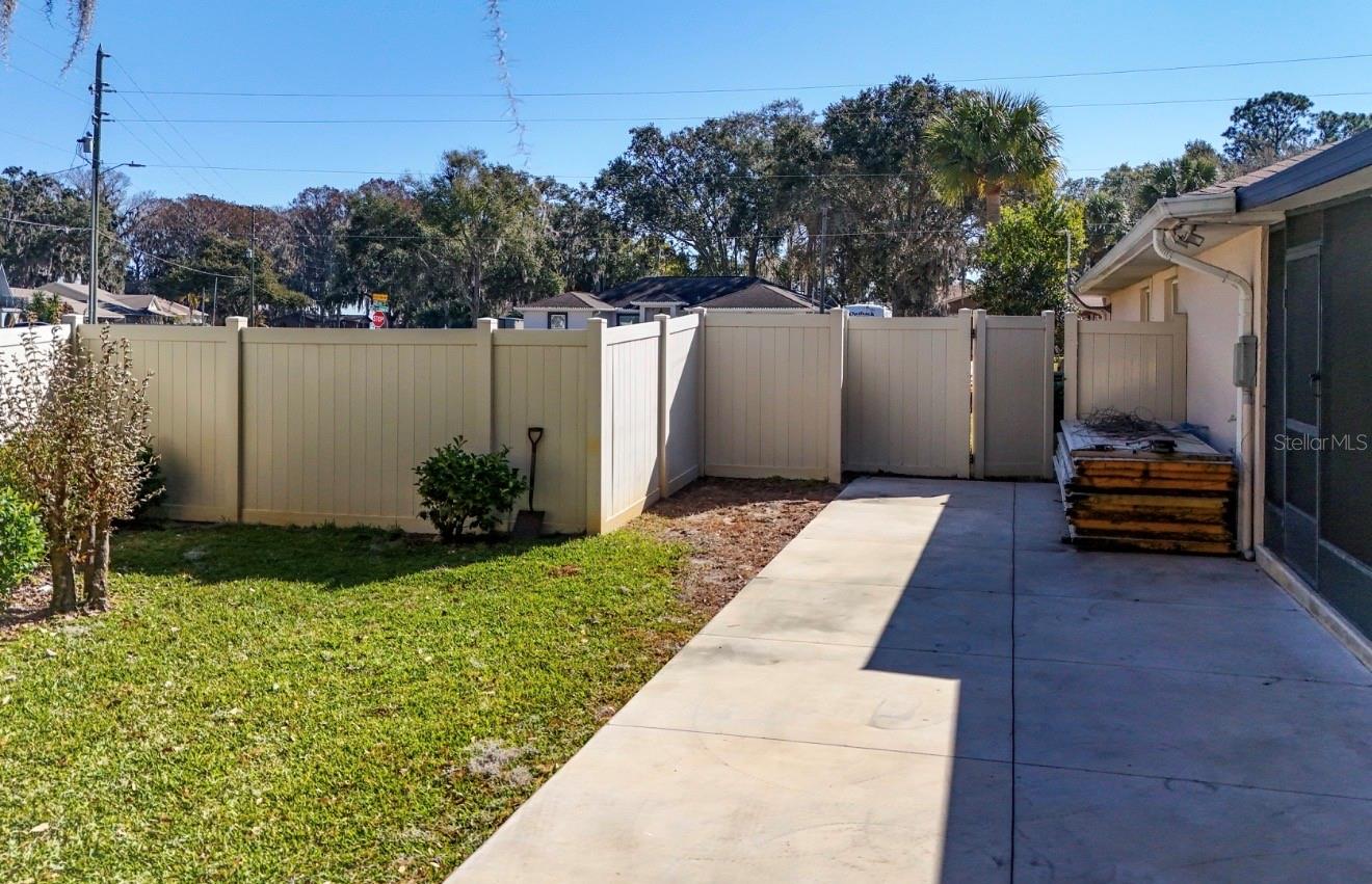 Image 30 of 36 For 35653 Calla Court