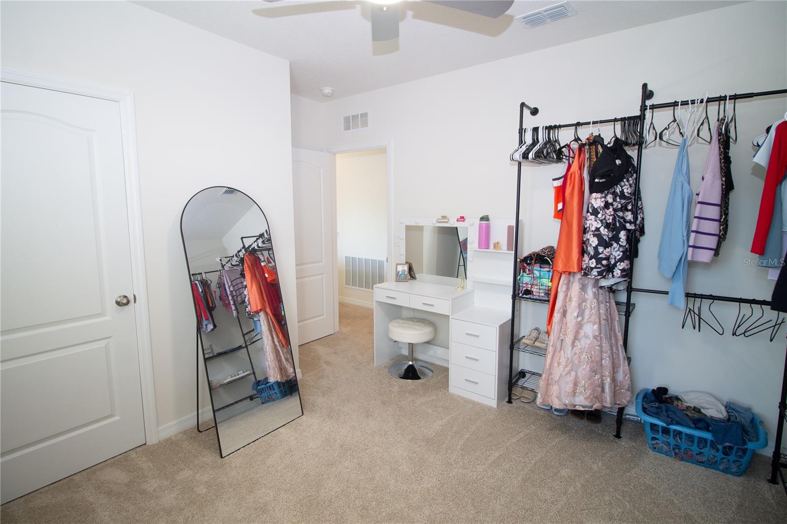 Image 14 of 36 For 3033 Beau Loop