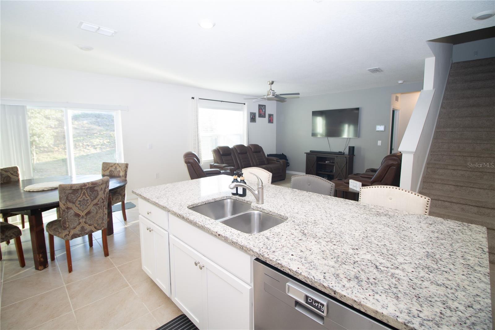 Image 23 of 36 For 3033 Beau Loop