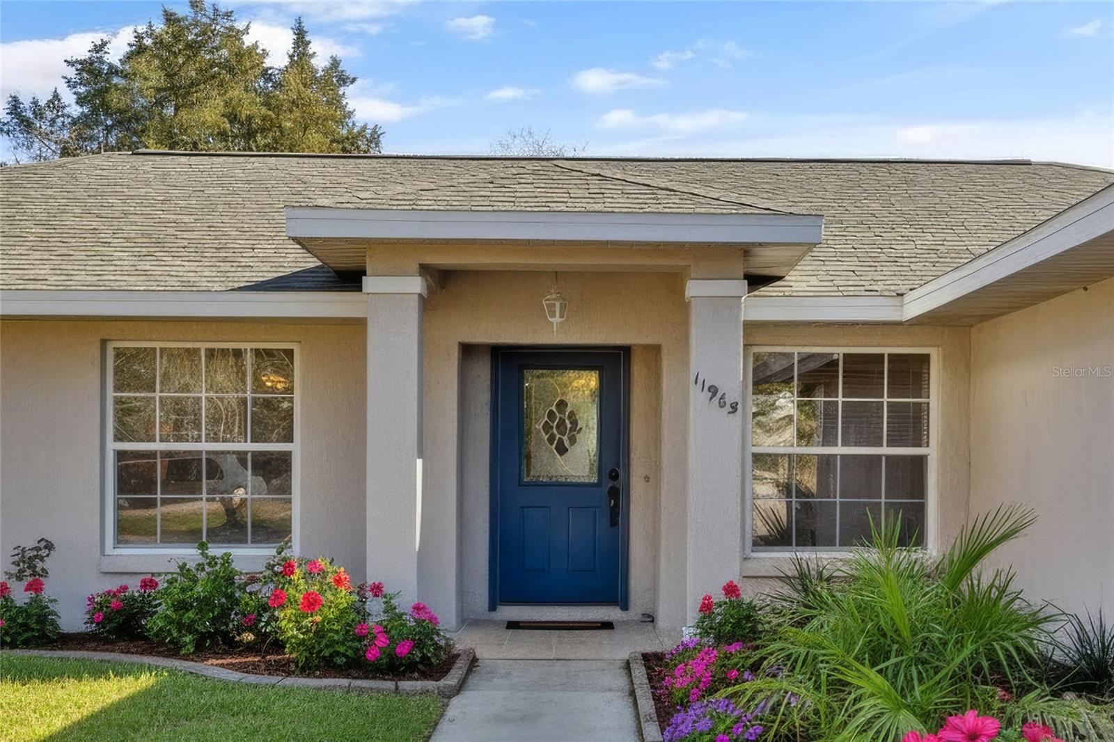 Image 15 of 70 For 11965 70th Avenue Road