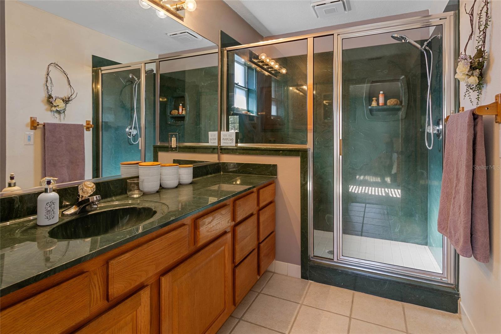 Image 47 of 70 For 11965 70th Avenue Road