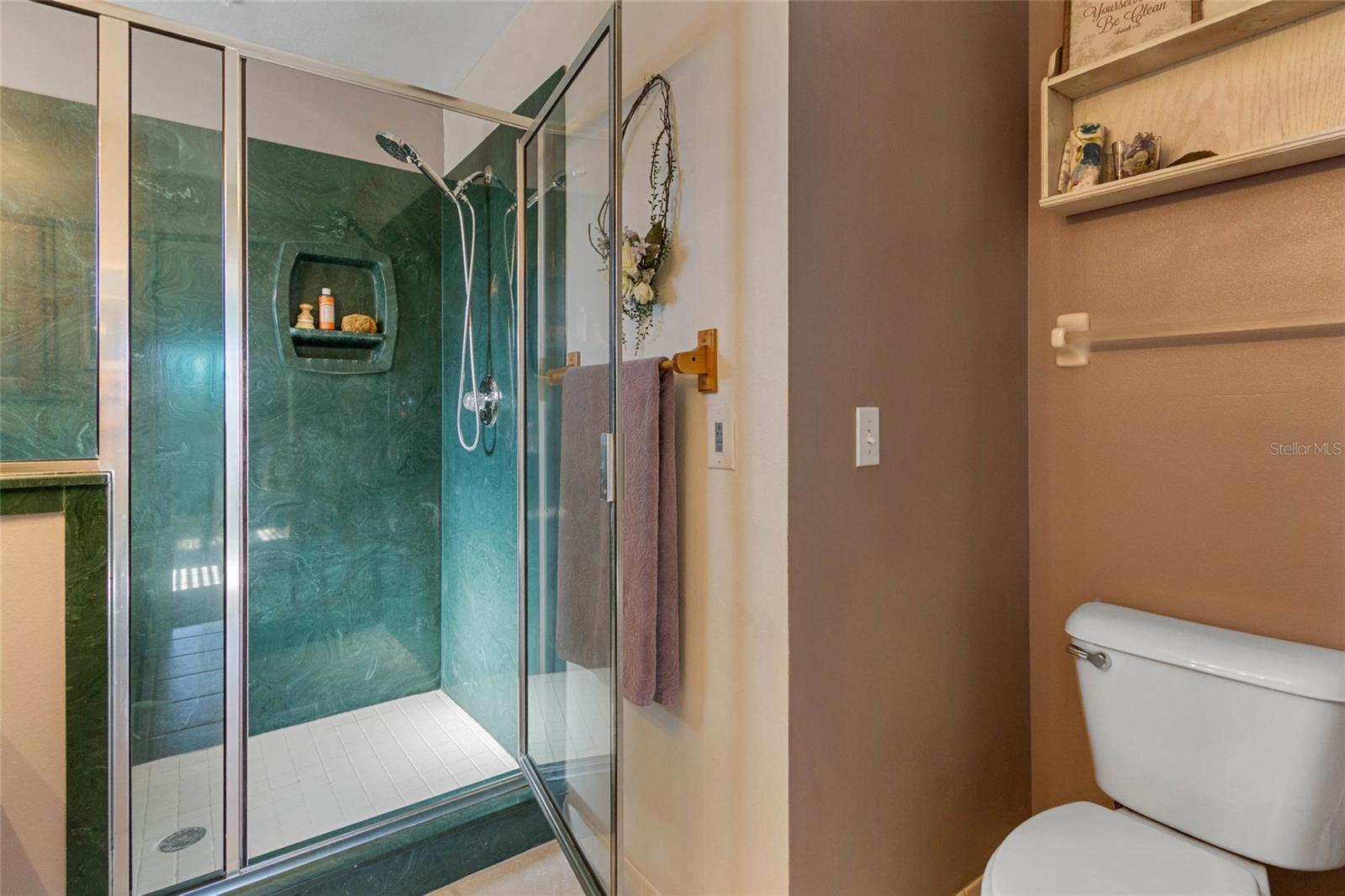 Image 48 of 70 For 11965 70th Avenue Road