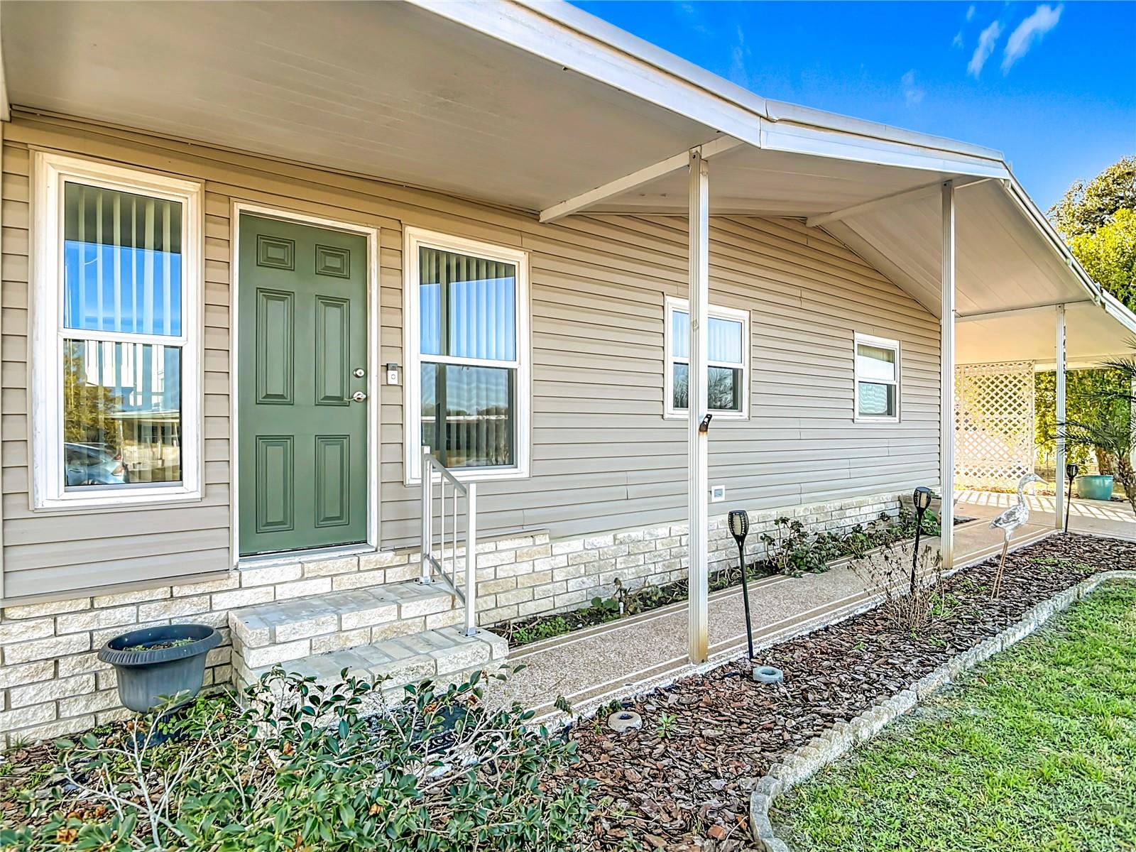 Details for 1405 Skyline Court, TAVARES, FL 32778