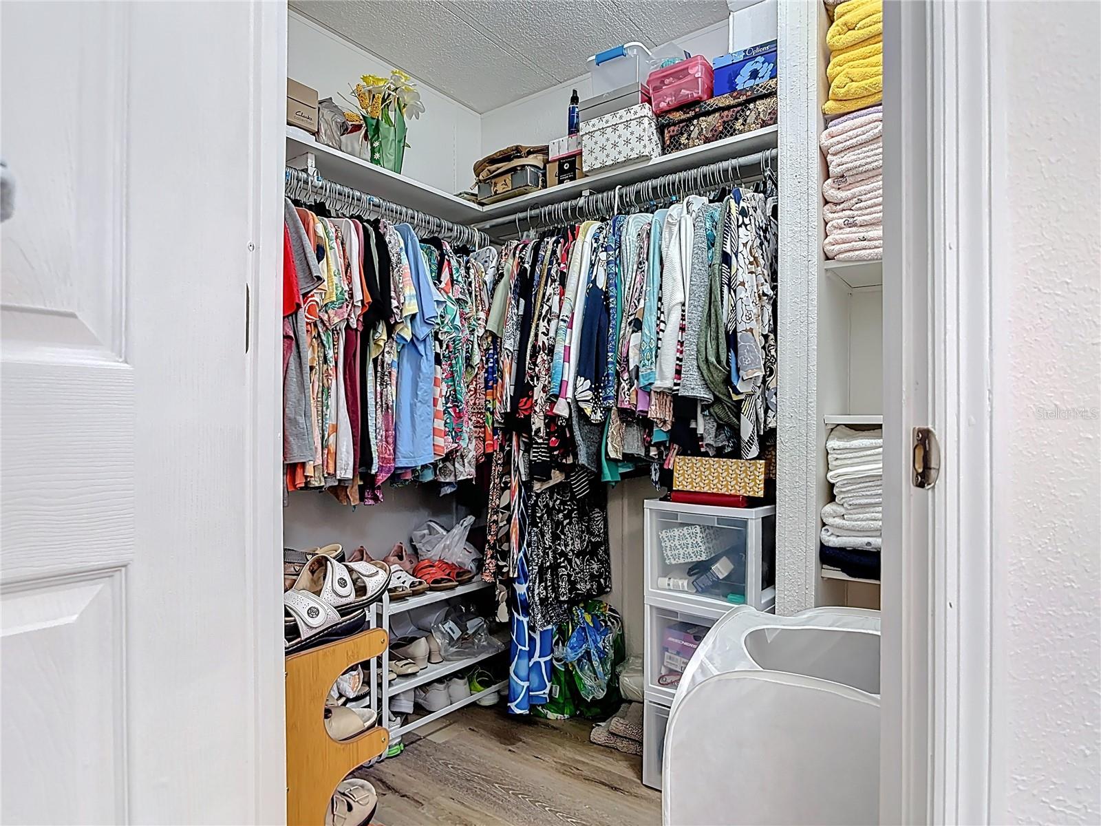 Image 36 of 62 For 1405 Skyline Court