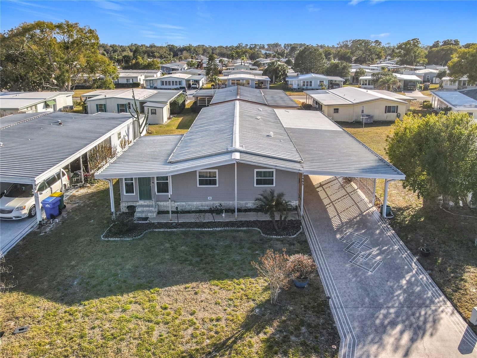 Image 45 of 62 For 1405 Skyline Court