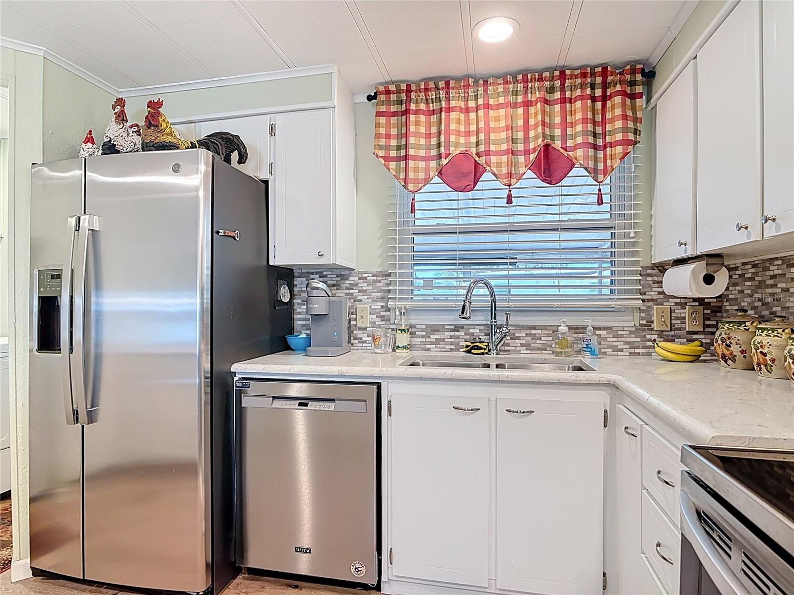 Image 5 of 62 For 1405 Skyline Court