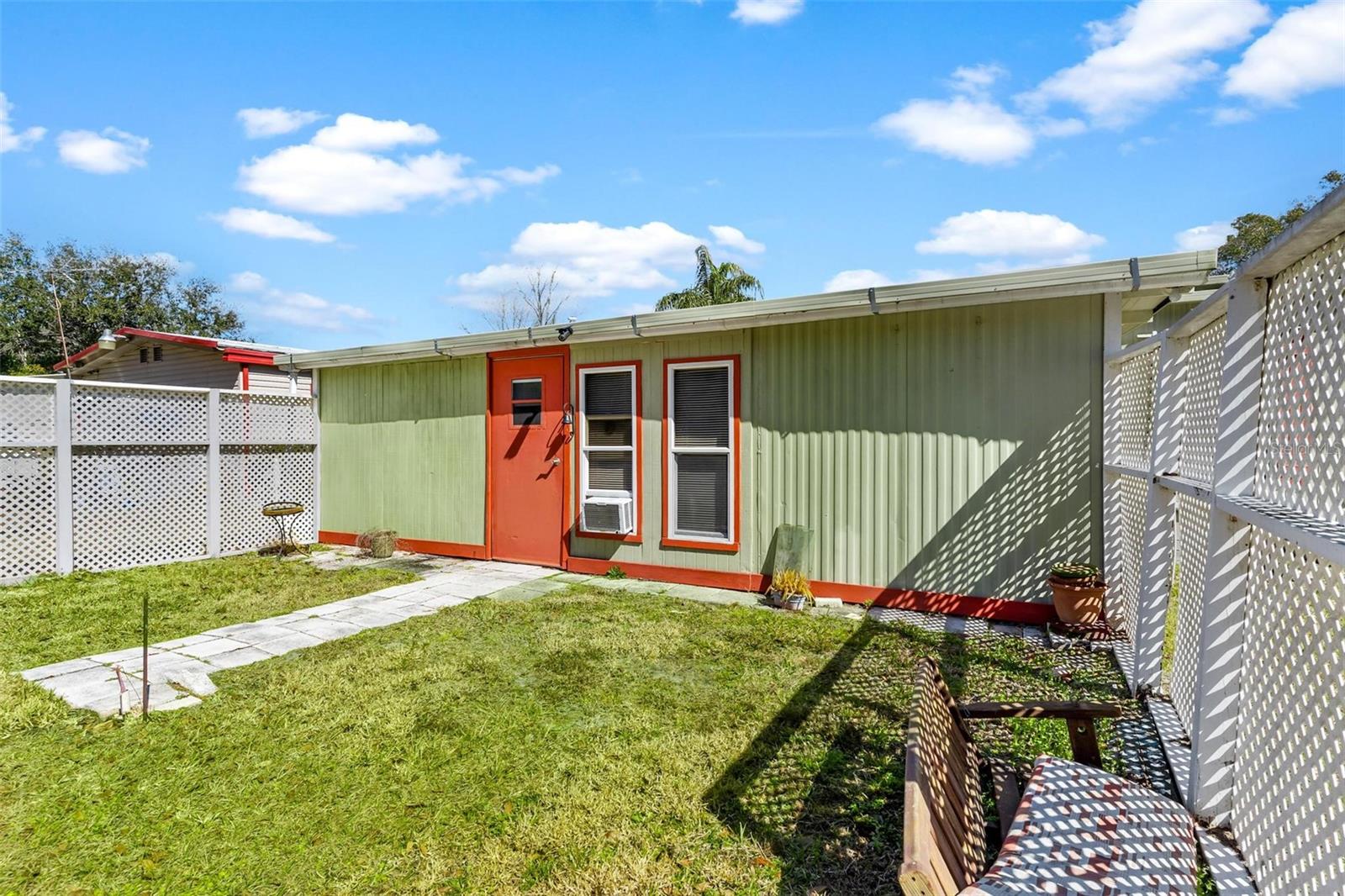 Image 24 of 34 For 2461 Karen Drive