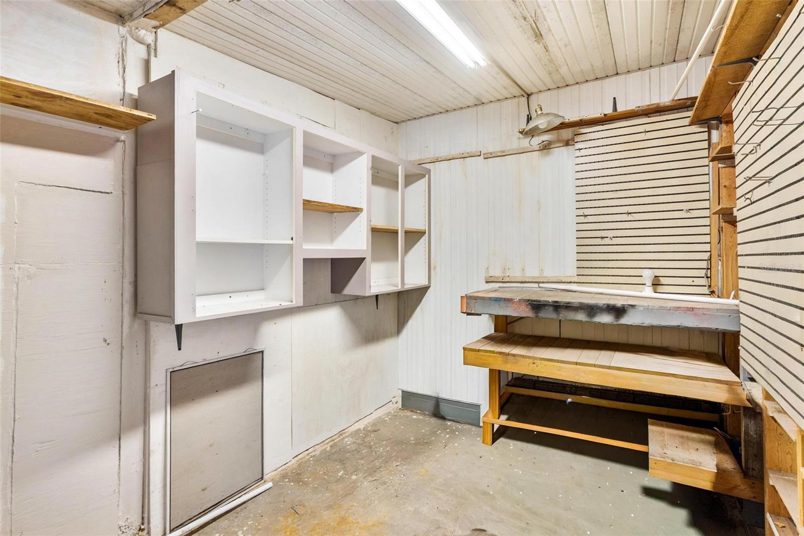 Image 33 of 34 For 2461 Karen Drive