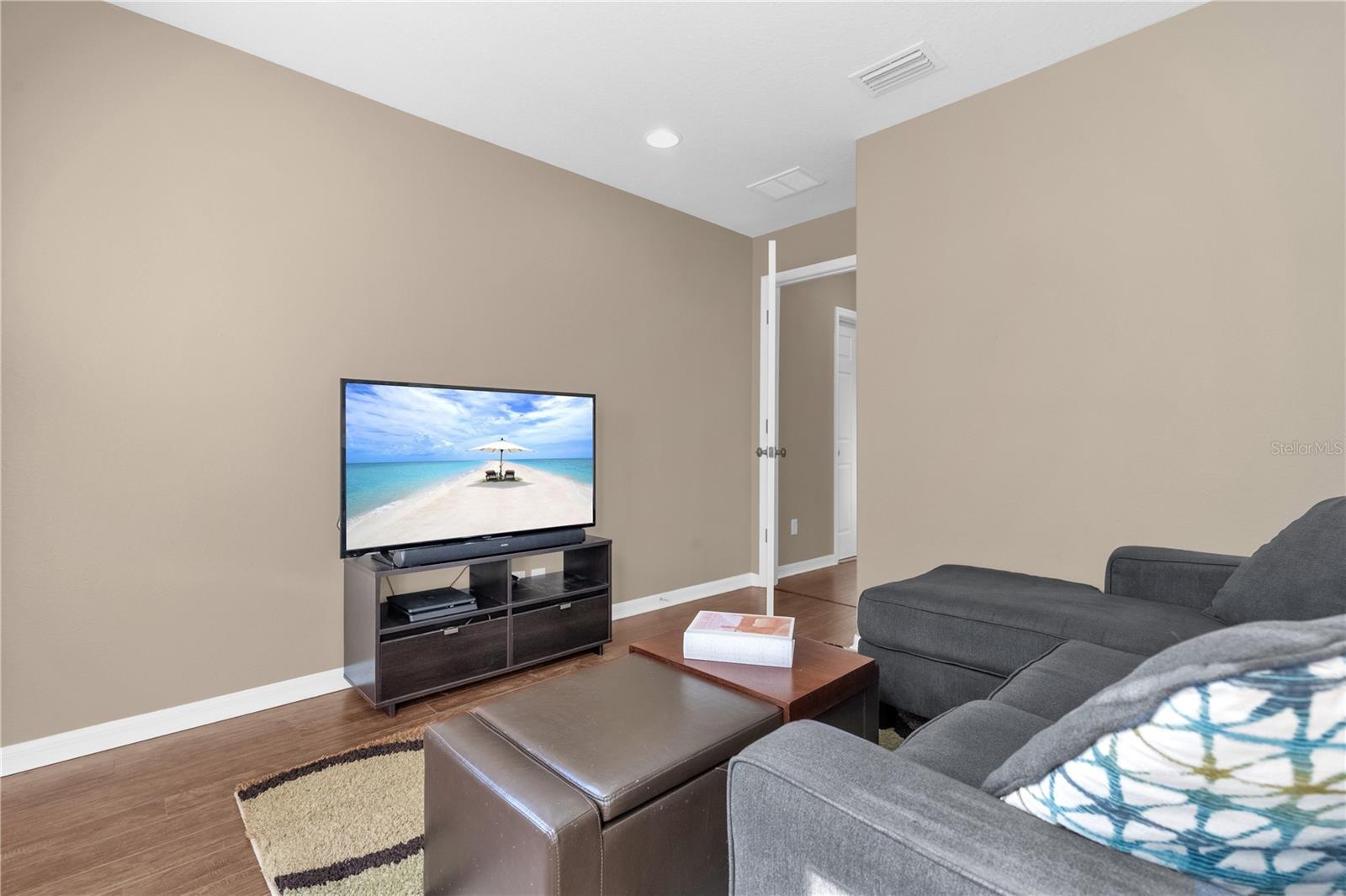 Image 12 of 26 For 2916 Royal Tuscan Lane