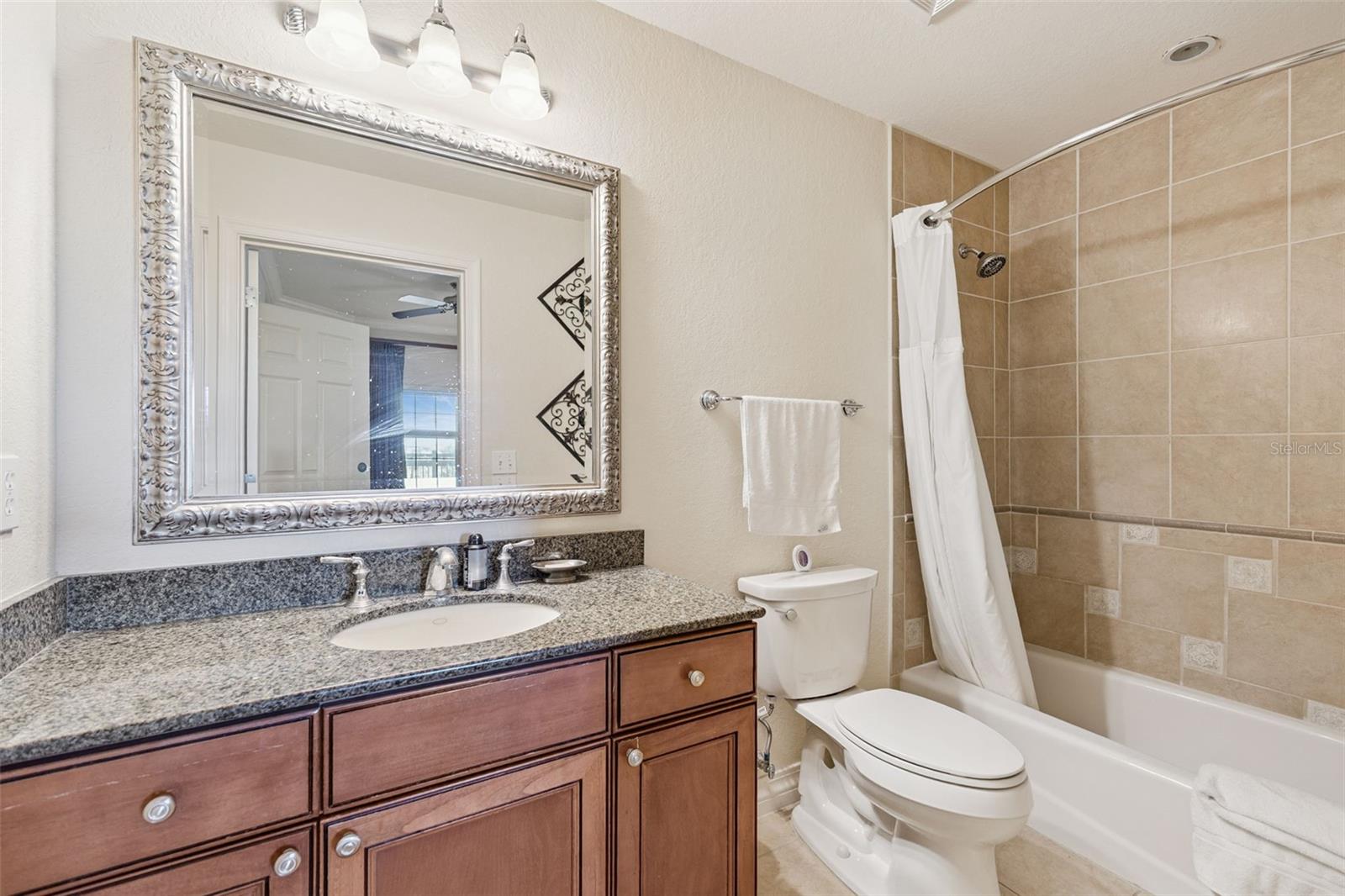 Image 15 of 20 For 7612 Sandy Ridge Drive 303