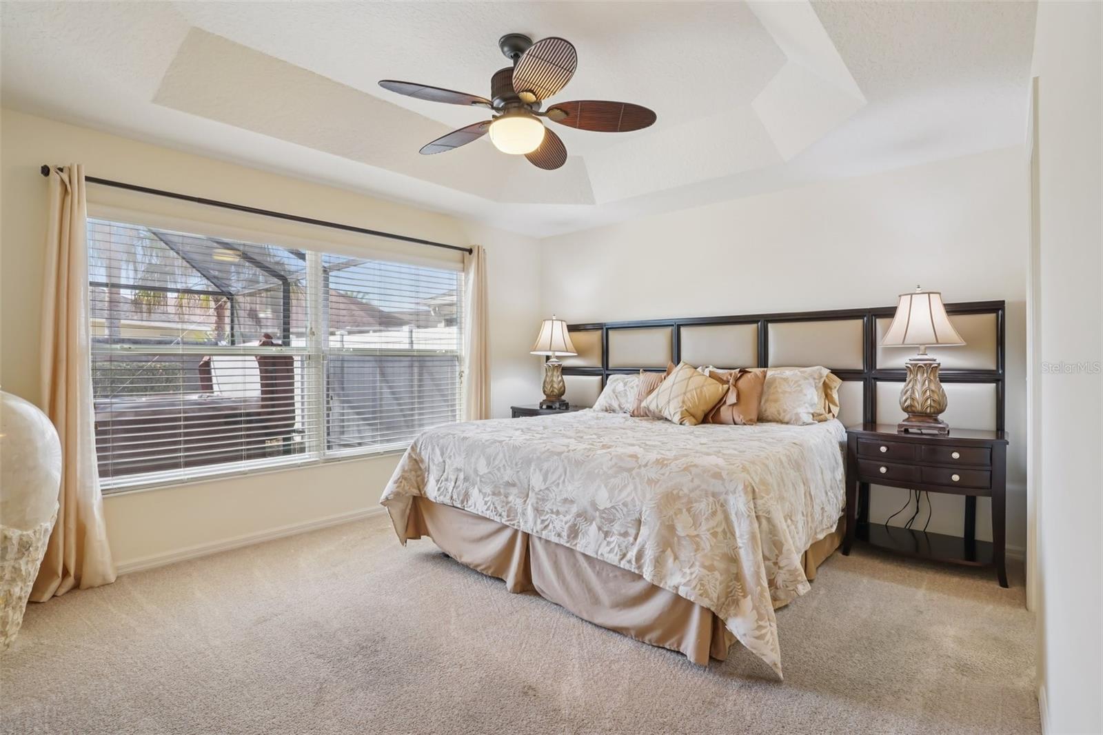 Image 18 of 44 For 1052 Becker Avenue