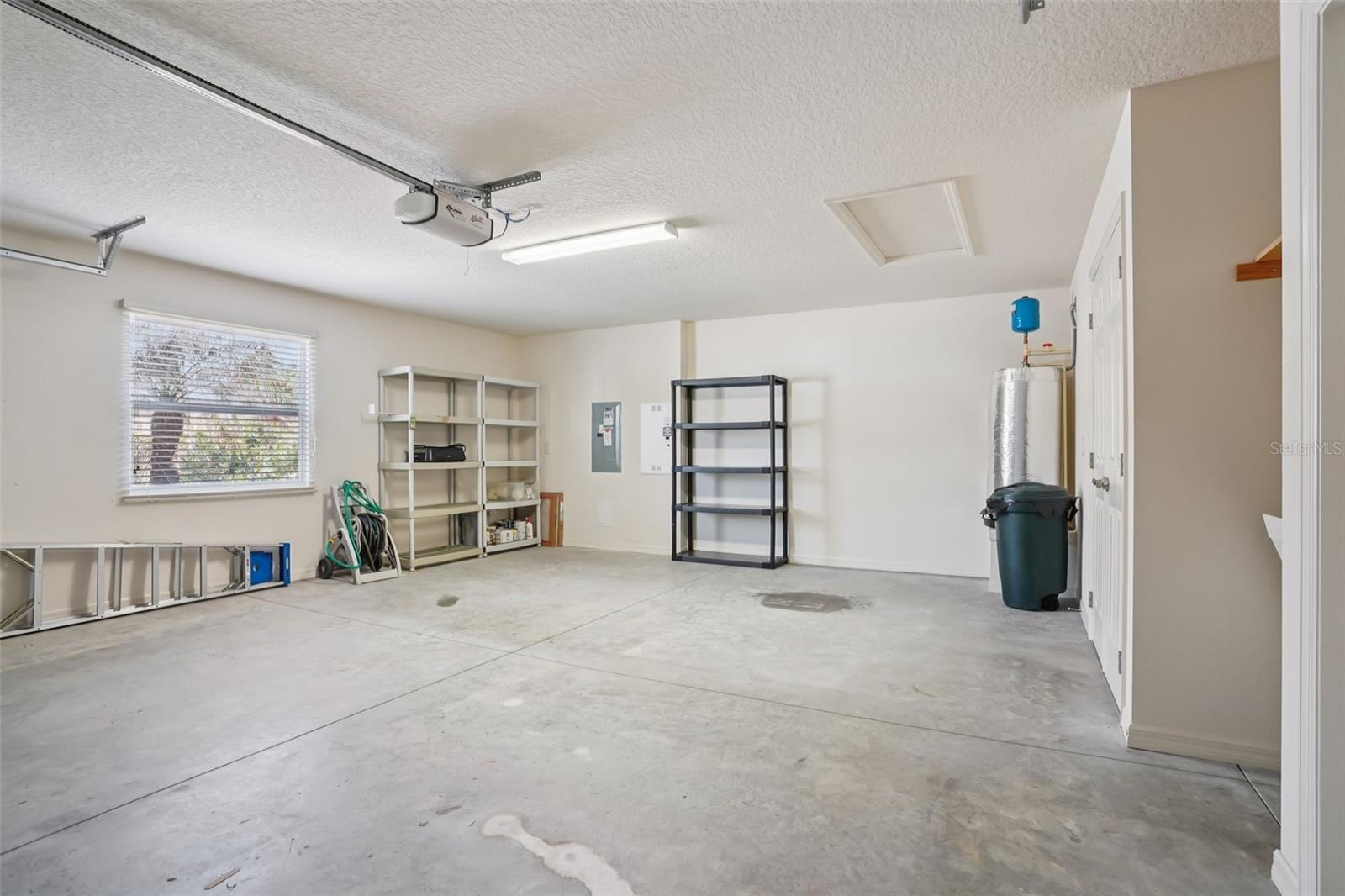 Image 43 of 44 For 1052 Becker Avenue