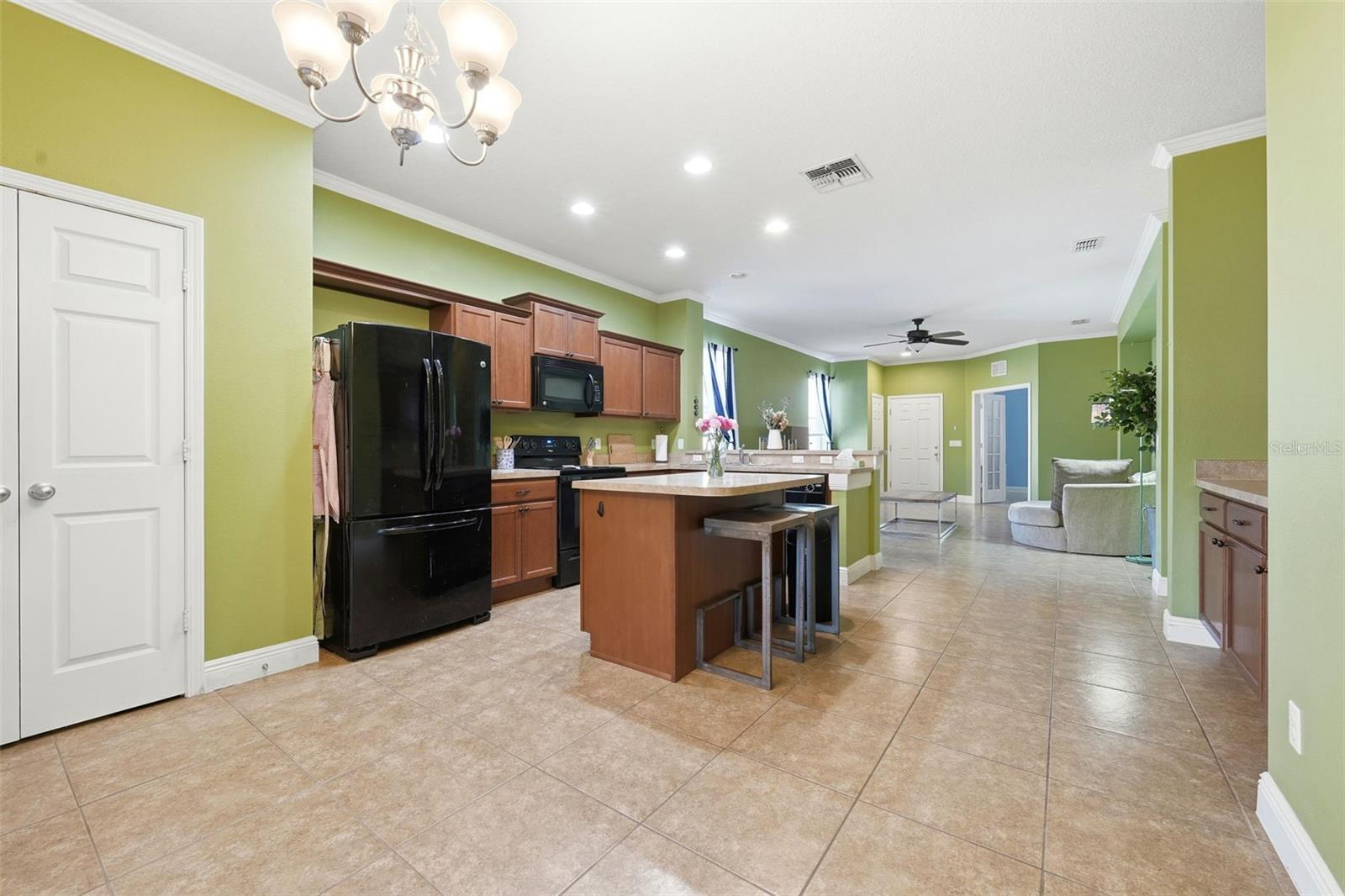 Image 8 of 42 For 30235 Cheval Street