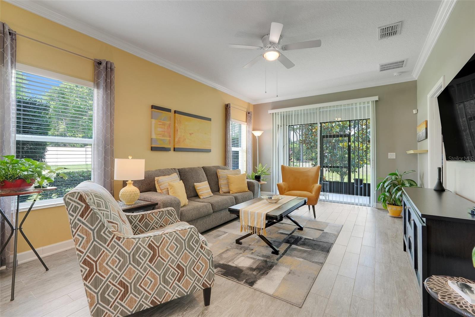 Image 11 of 46 For 3550 Fairwaters Court D