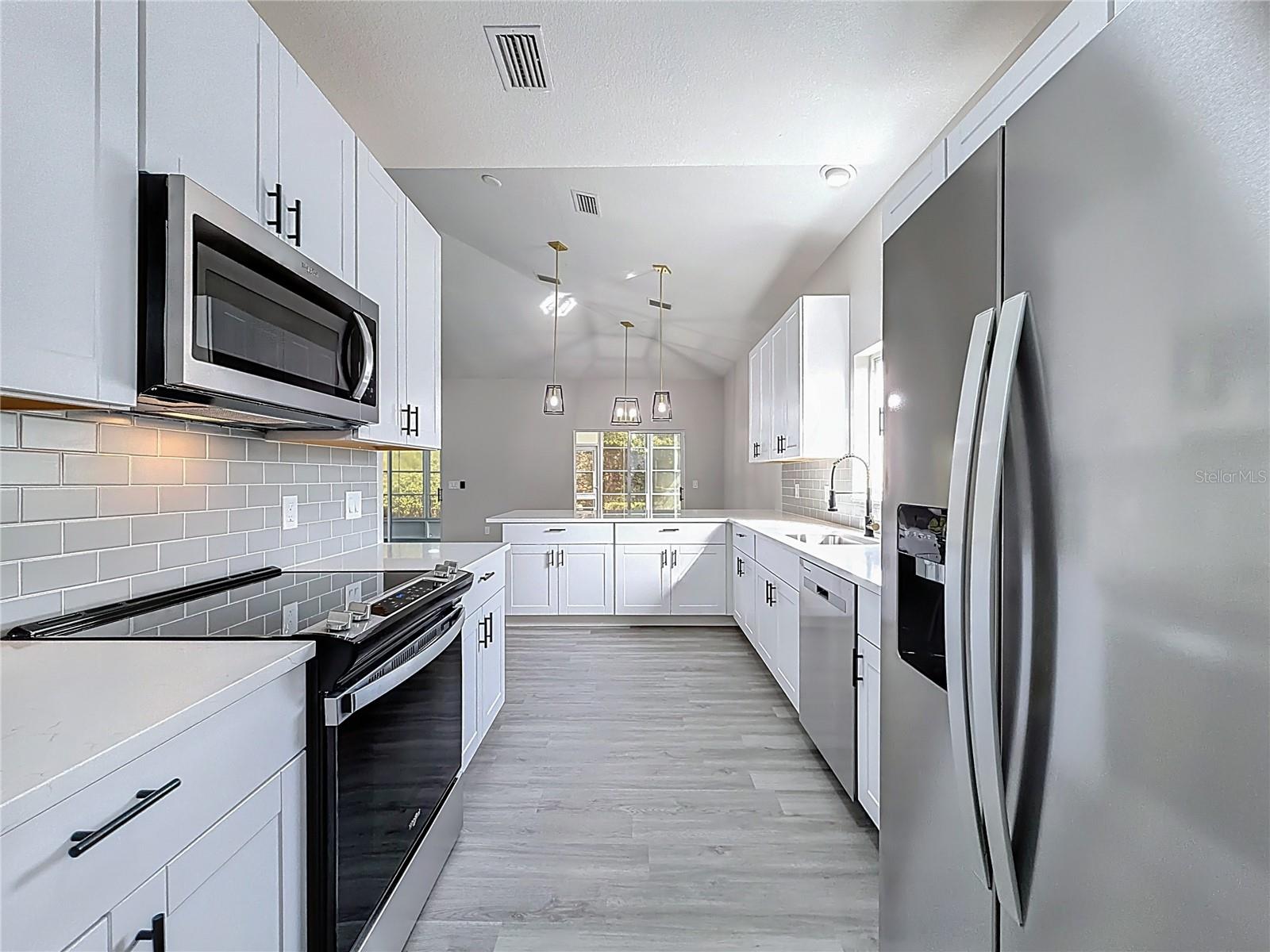 Image 23 of 86 For 5375 26th Lane