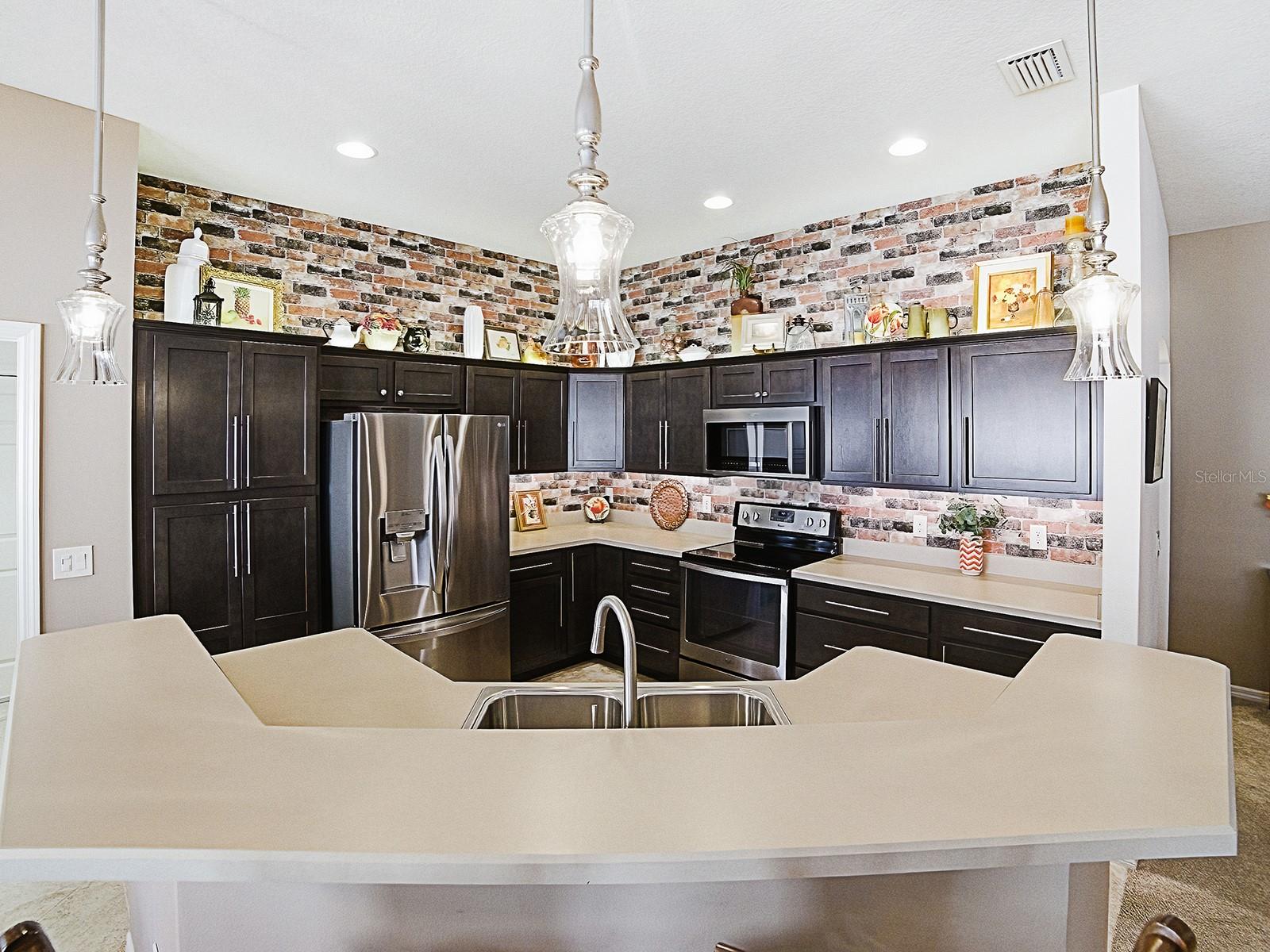 Image 16 of 42 For 7370 167th Zina Lane