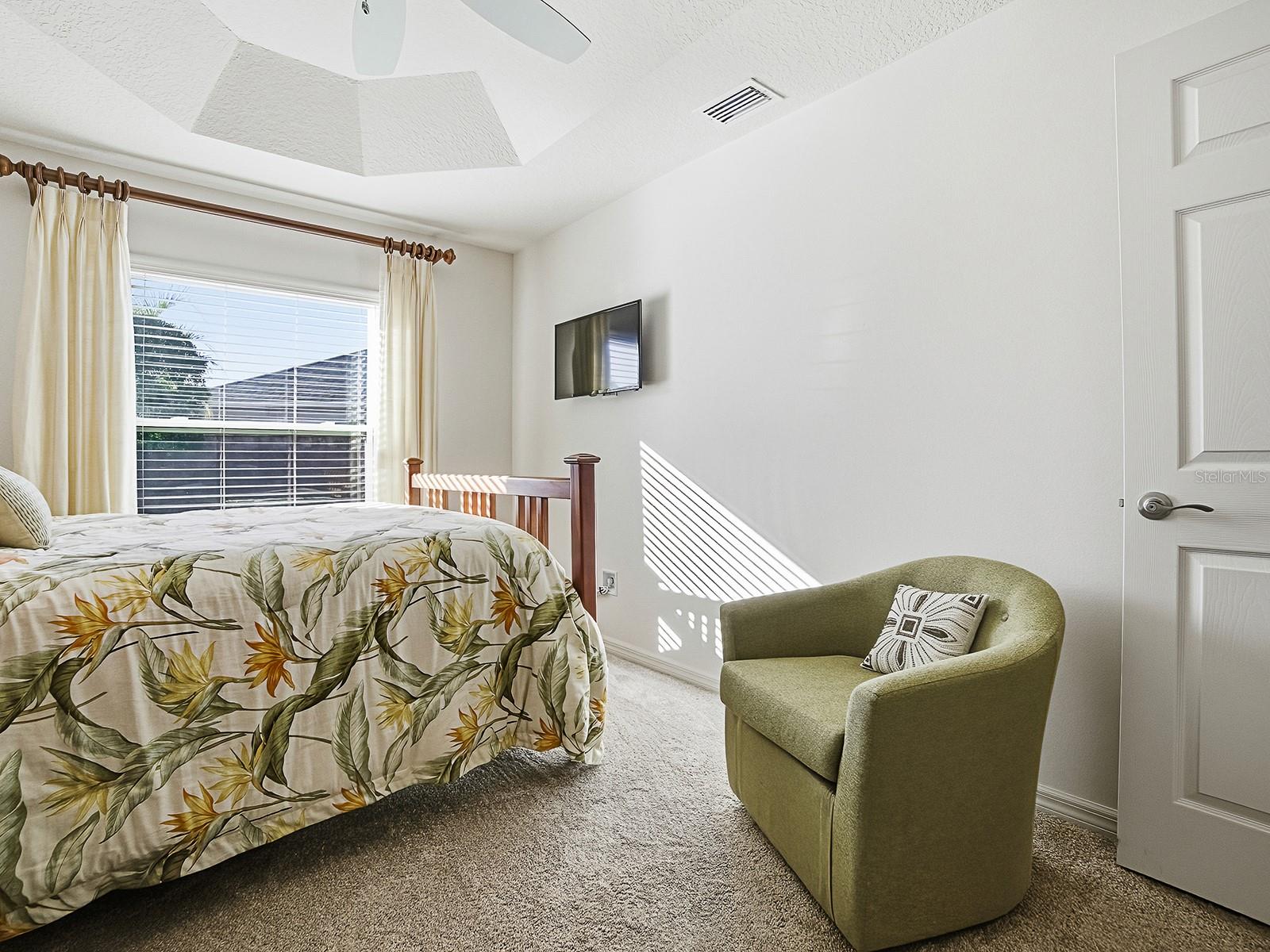 Image 21 of 42 For 7370 167th Zina Lane