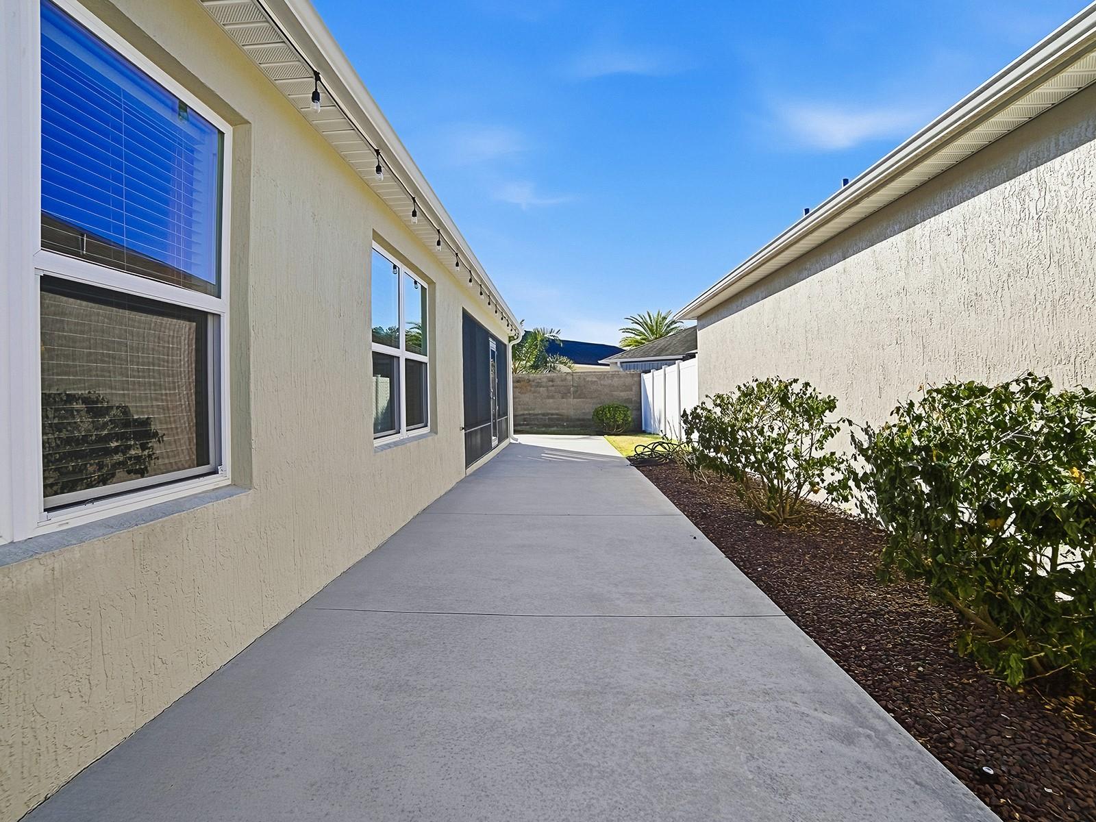 Image 36 of 42 For 7370 167th Zina Lane