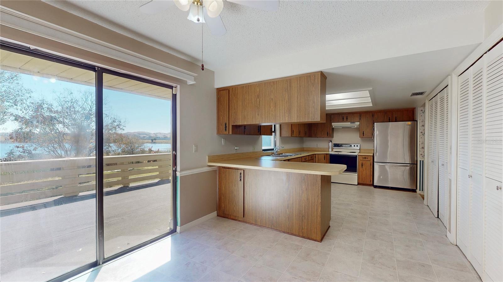 Image 16 of 56 For 13 Hermosa Drive