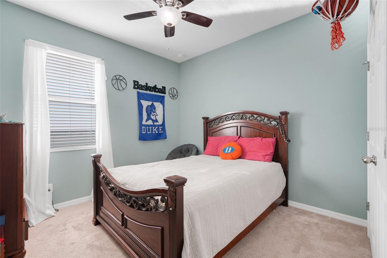 Image 28 of 45 For 10019 Lenox Street