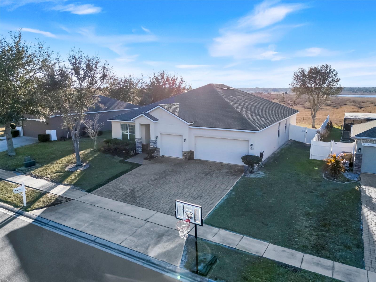 Image 42 of 45 For 10019 Lenox Street