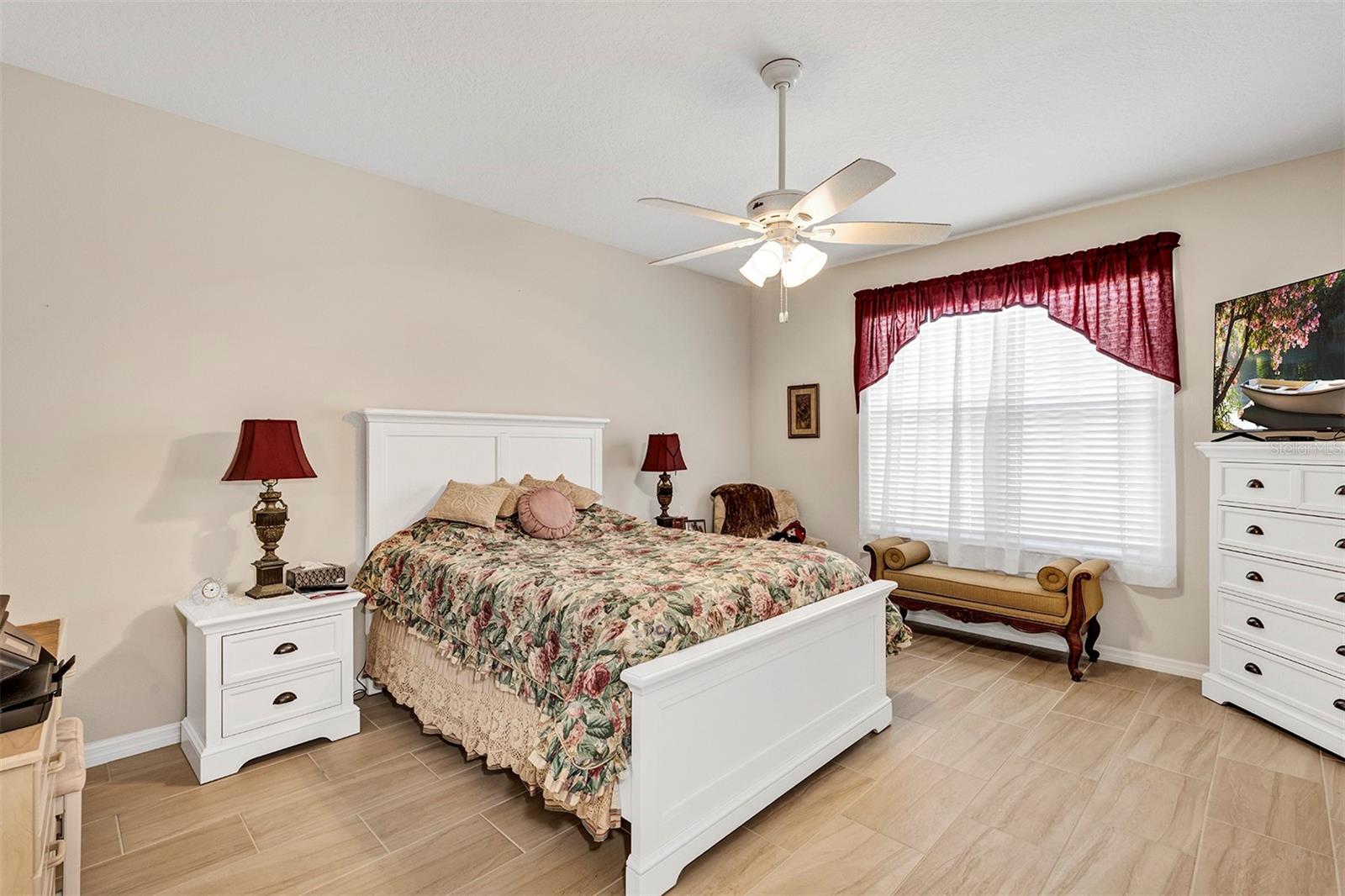 Image 15 of 54 For 3637 Arlington Ridge Boulevard