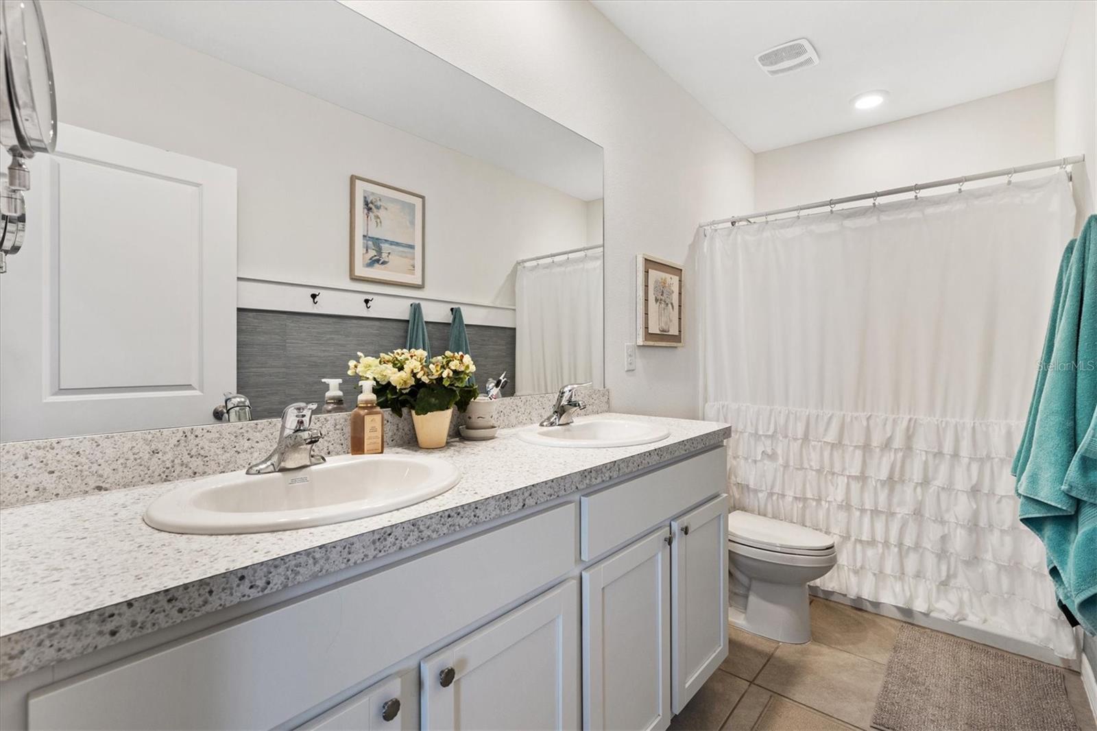 Image 20 of 32 For 5250 Dragonfly Drive