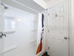 Image 22 of 33 For 1001 Chinaberry Road