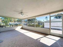 Image 23 of 33 For 1001 Chinaberry Road