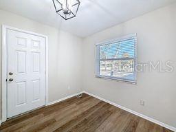 Image 25 of 33 For 1001 Chinaberry Road