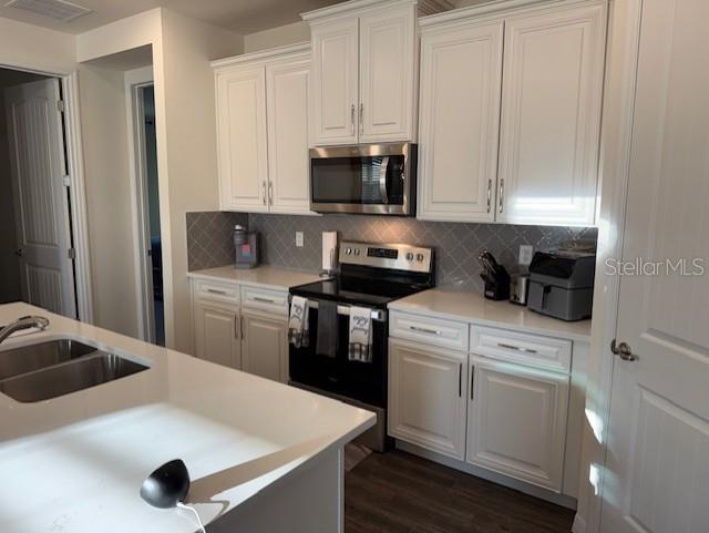 Image 14 of 16 For 17718 Blazing Star Circle