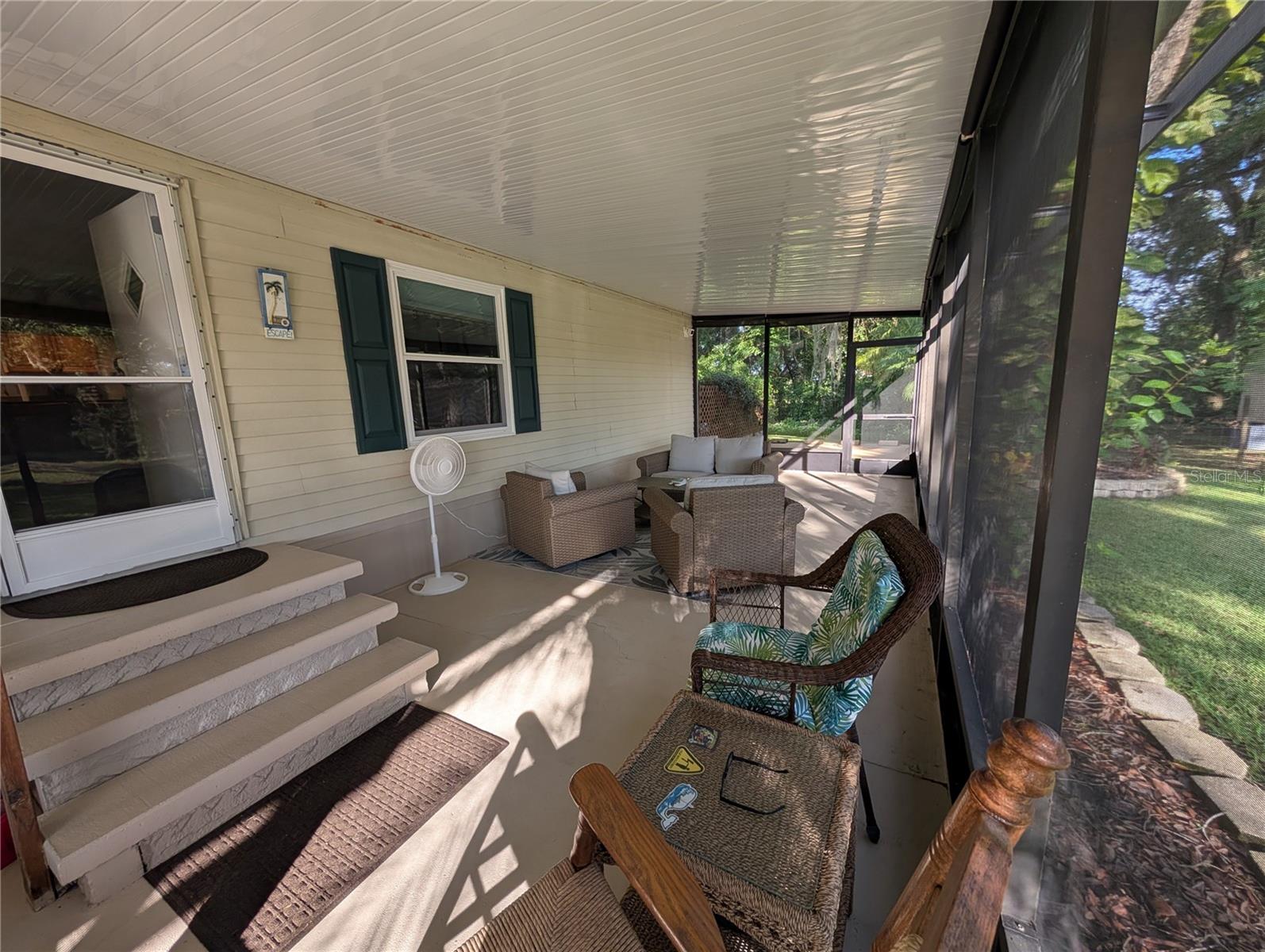 Image 4 of 27 For 16160 97th Terr Road