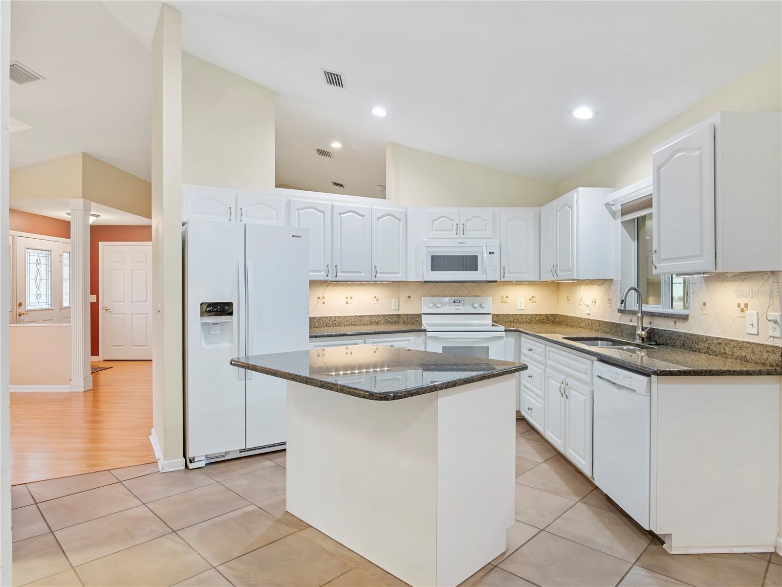 Image 6 of 29 For 1870 56th Terrace