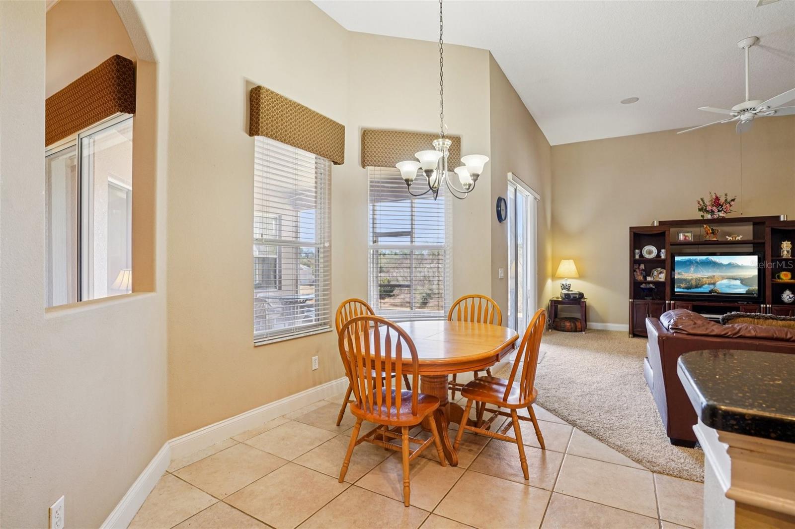 Image 19 of 69 For 6114 Tremayne Drive