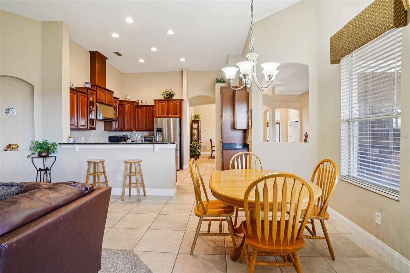 Image 21 of 69 For 6114 Tremayne Drive