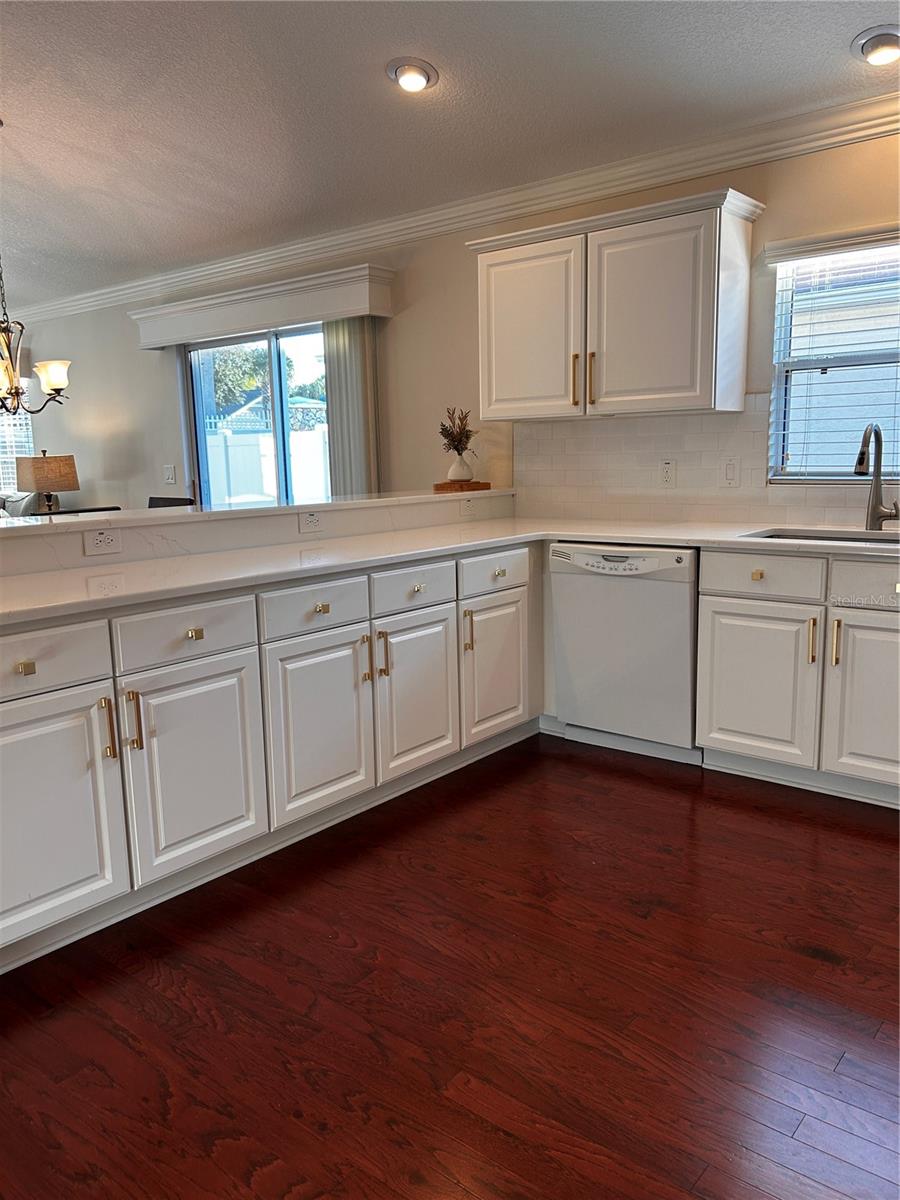 Image 11 of 30 For 1204 Flamingo Place