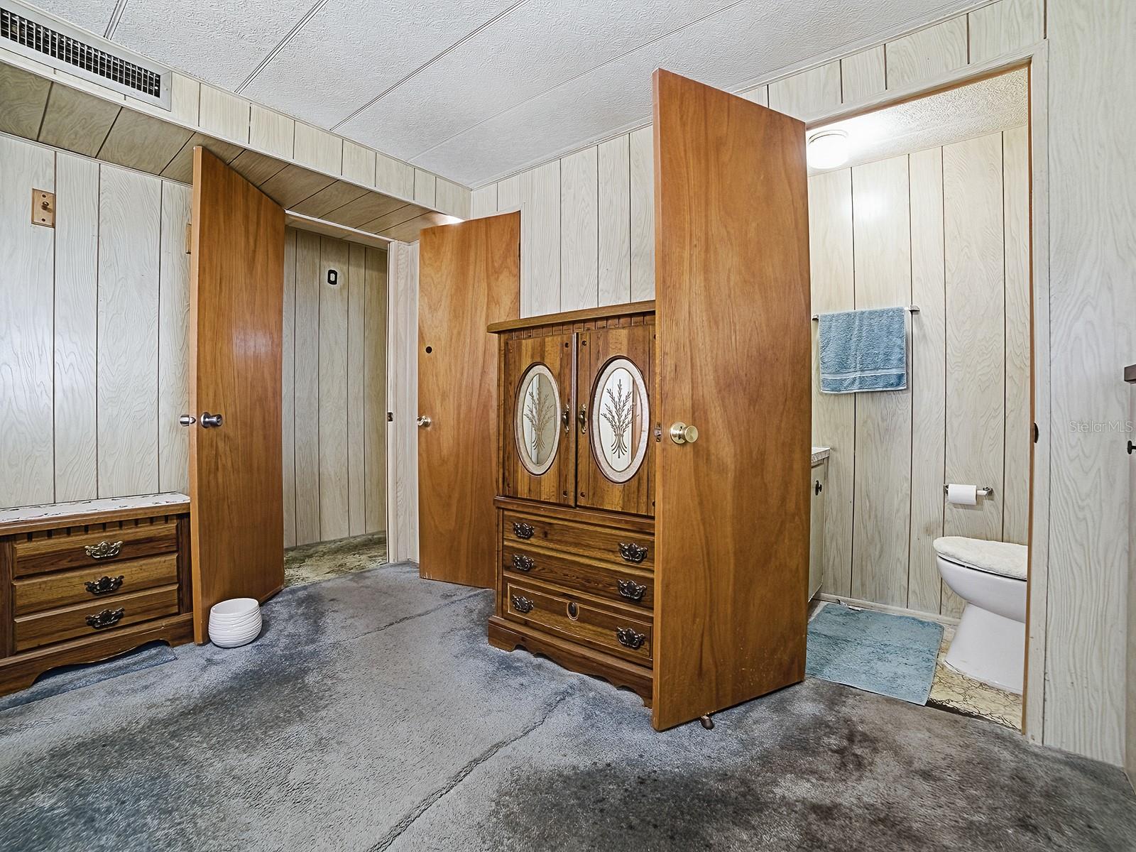 Image 18 of 31 For 25919 Zinnia Lane