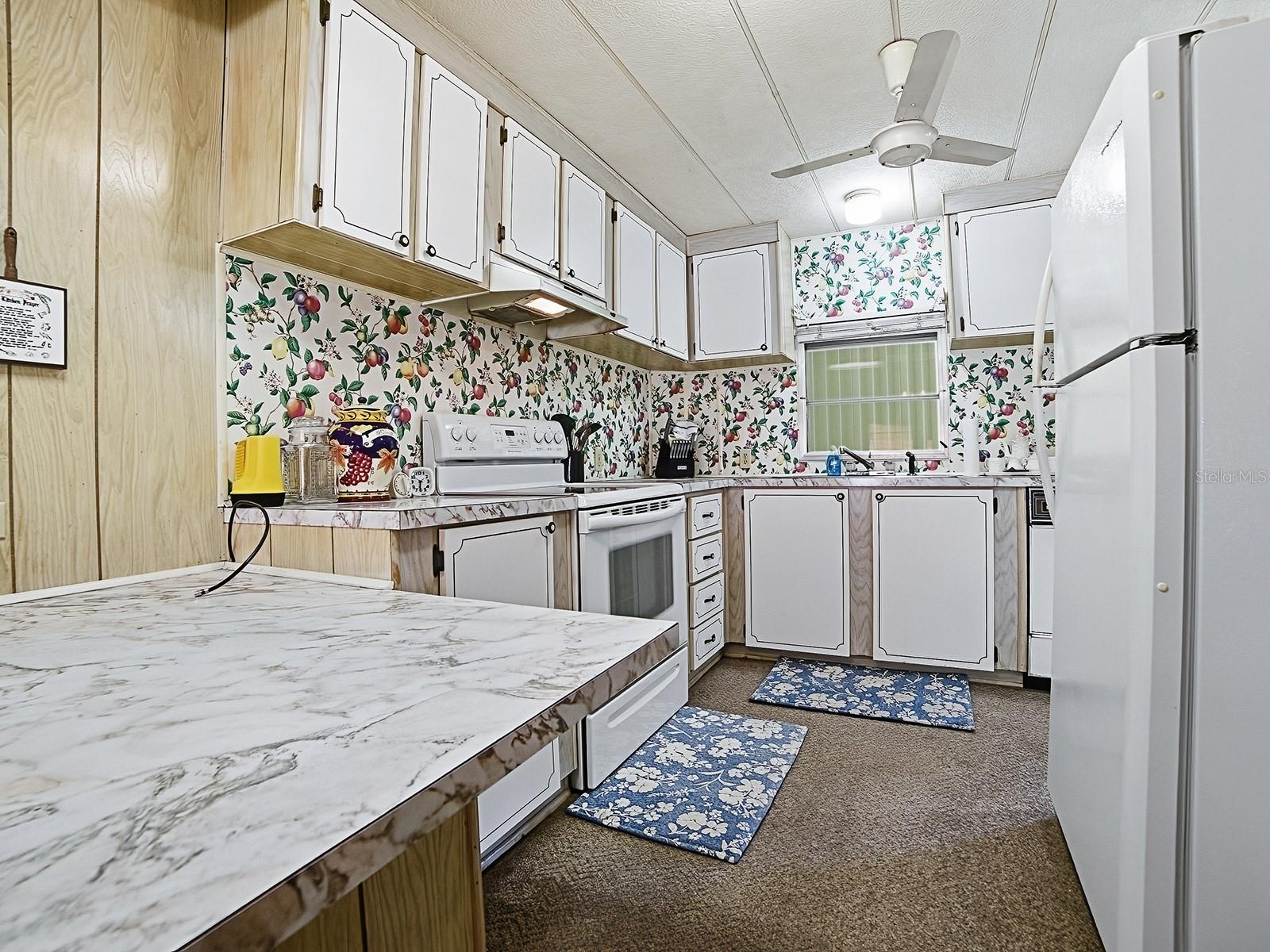 Image 28 of 31 For 25919 Zinnia Lane