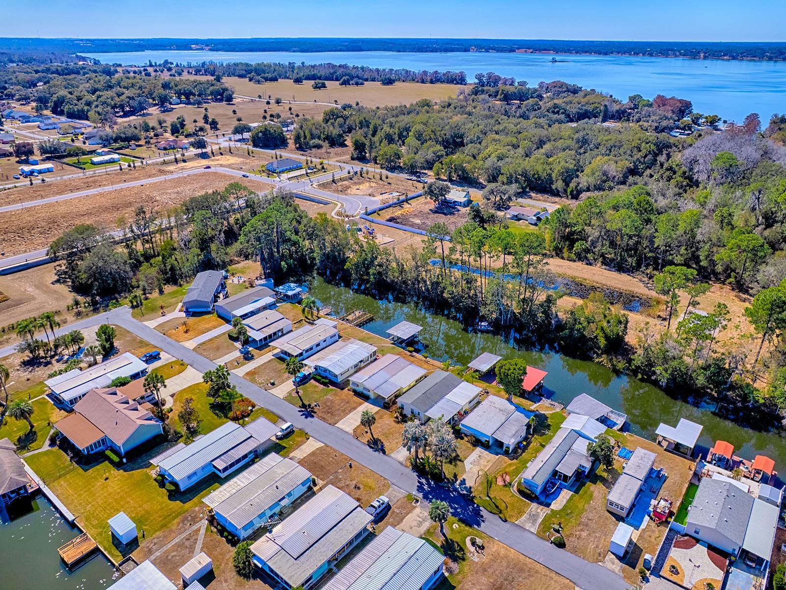 Image 29 of 31 For 25919 Zinnia Lane