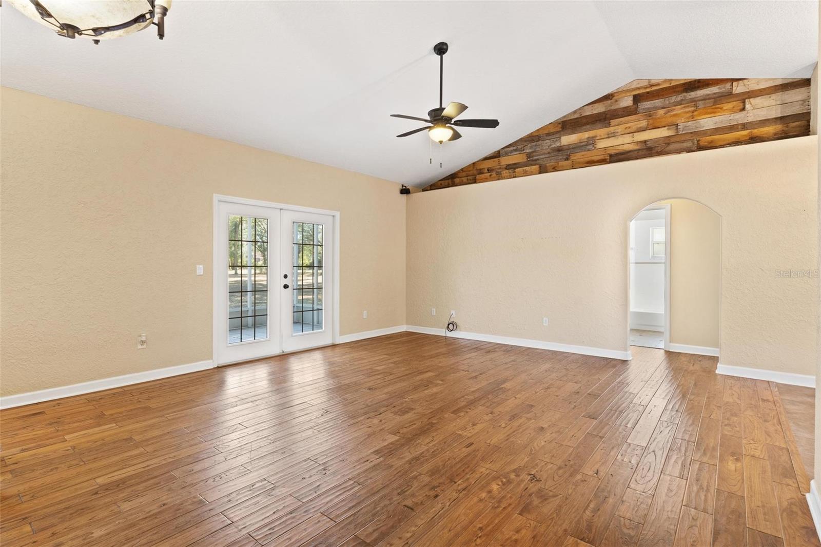 Image 10 of 48 For 1803 Otters Pond Road