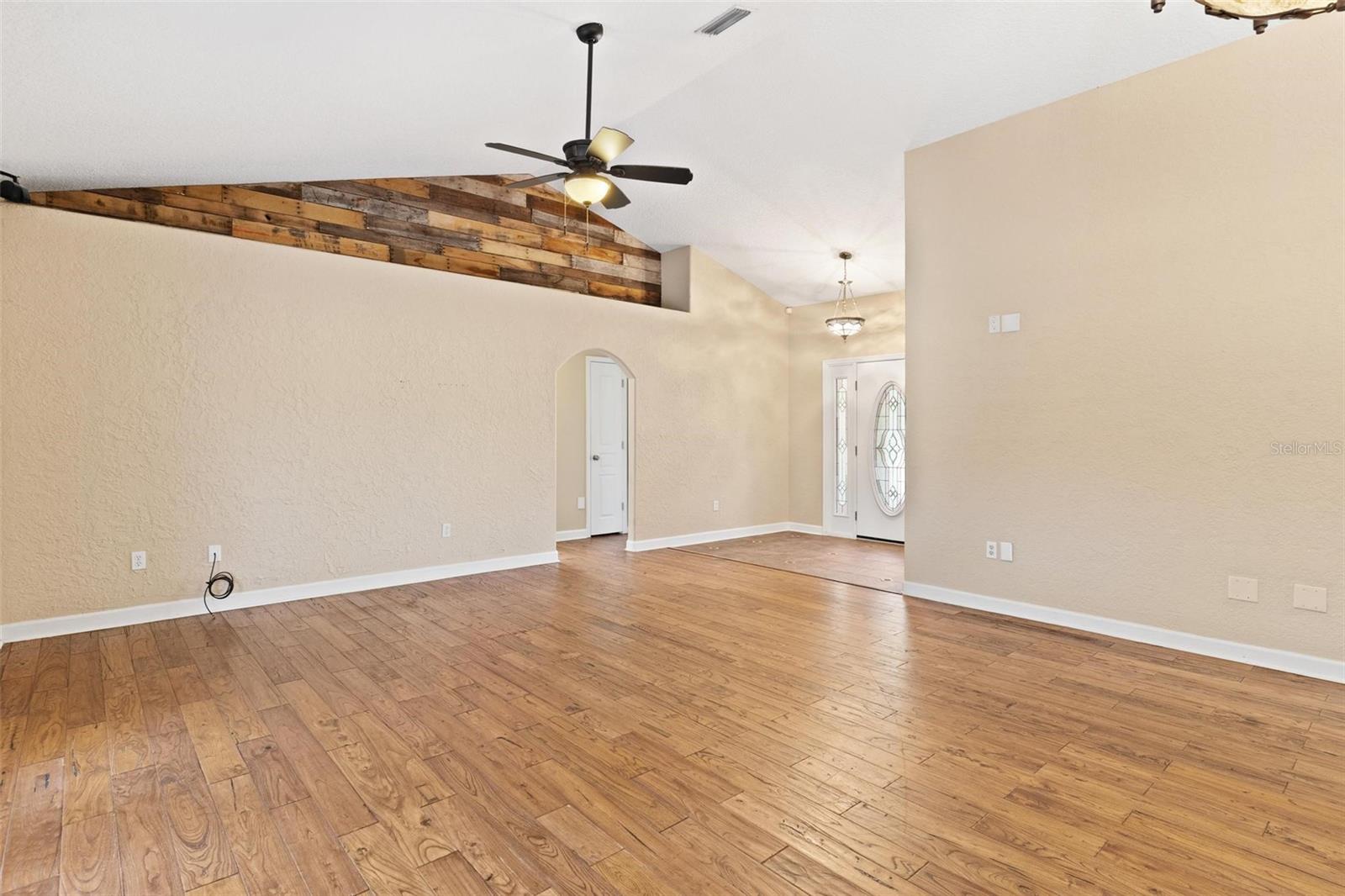 Image 11 of 48 For 1803 Otters Pond Road