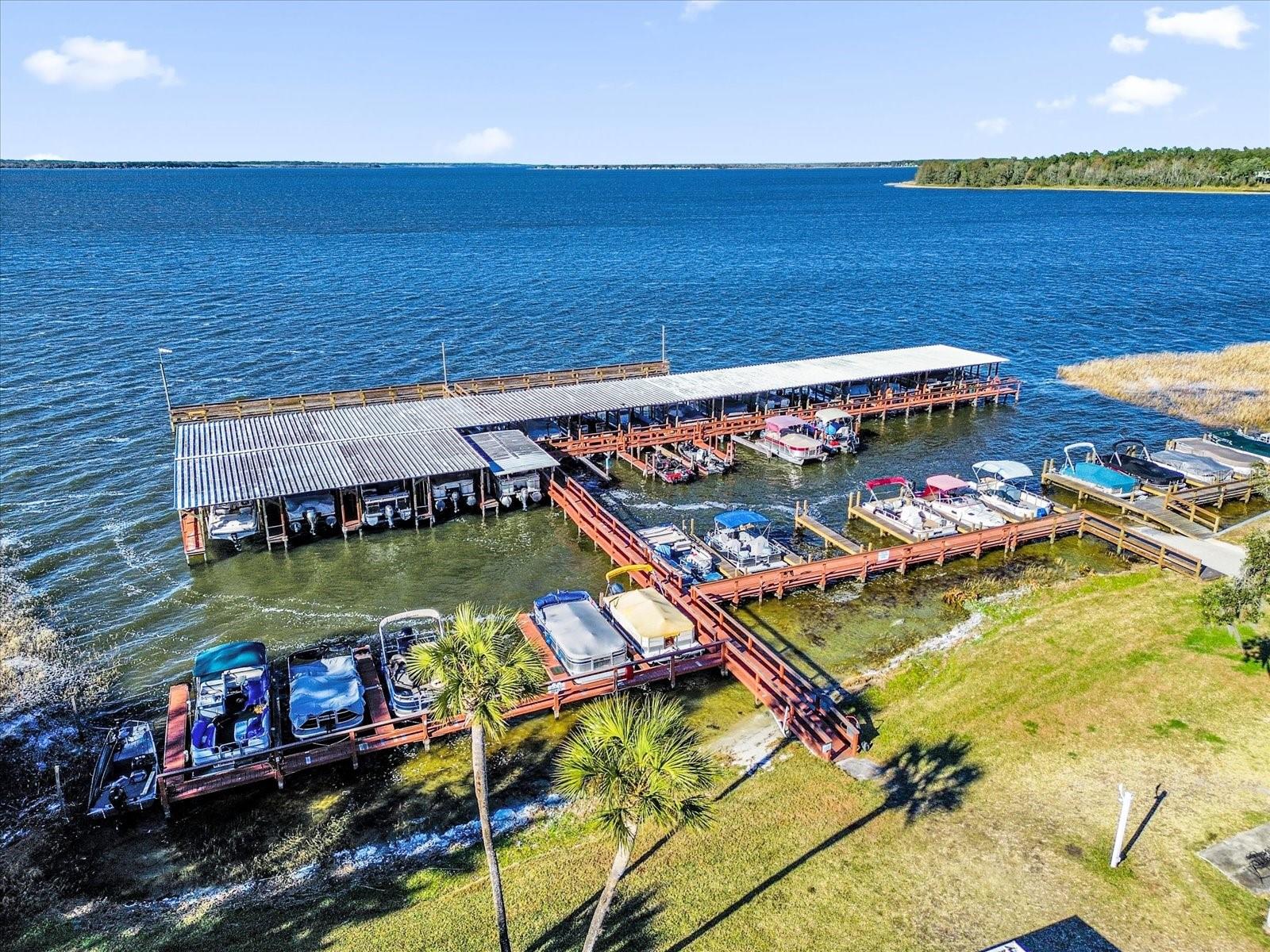 Image 3 of 55 For 115 Tropical Lane