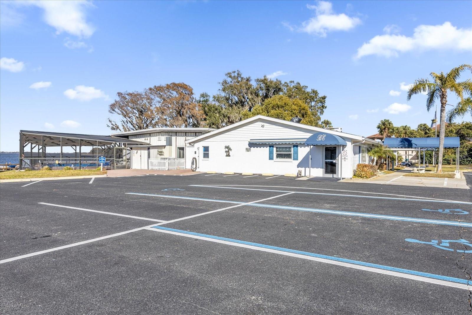 Image 41 of 55 For 115 Tropical Lane