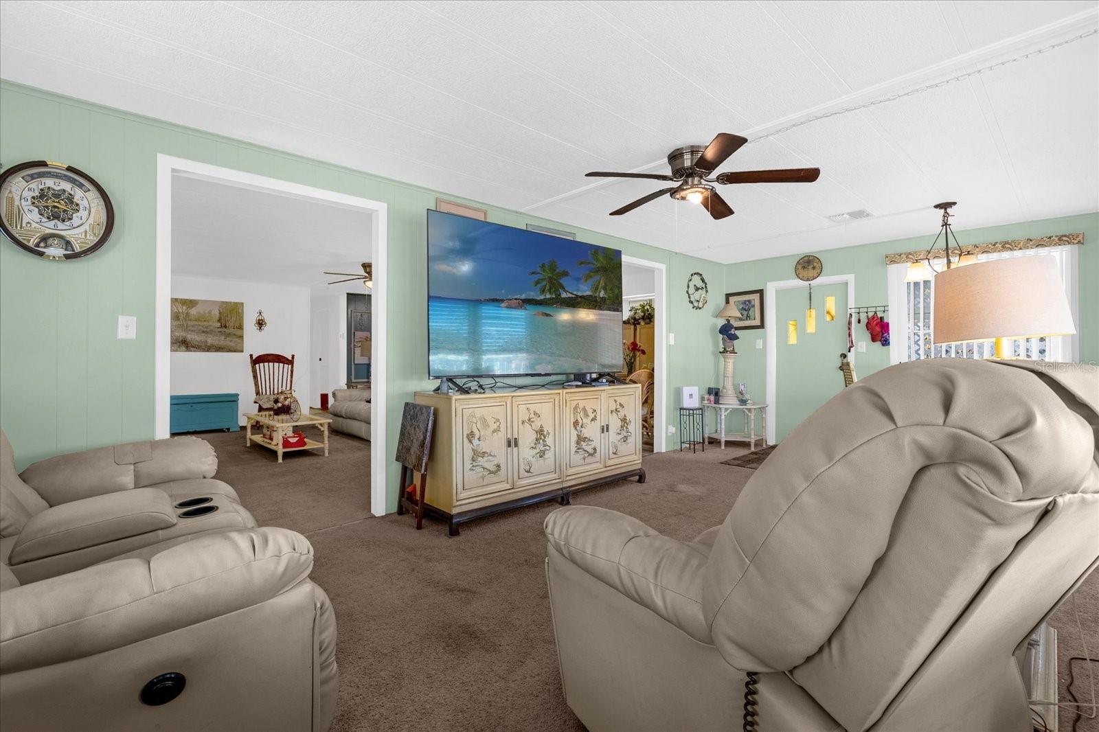 Image 6 of 55 For 115 Tropical Lane