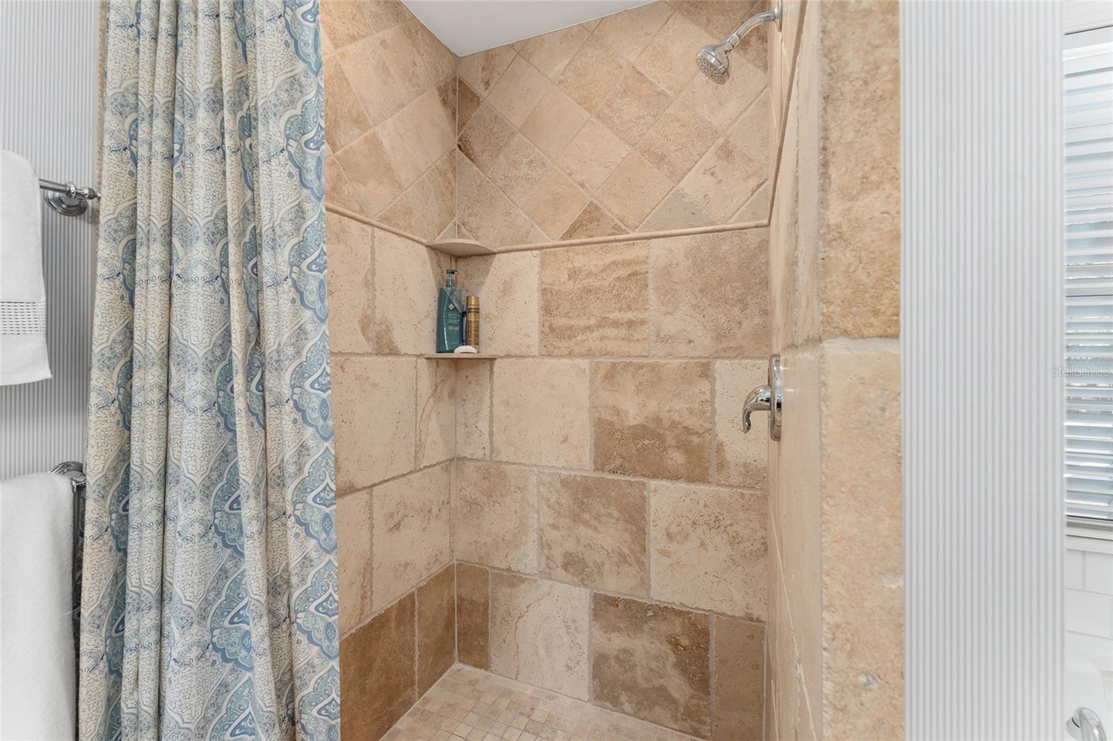 Image 57 of 100 For 2756 Cutters Corner