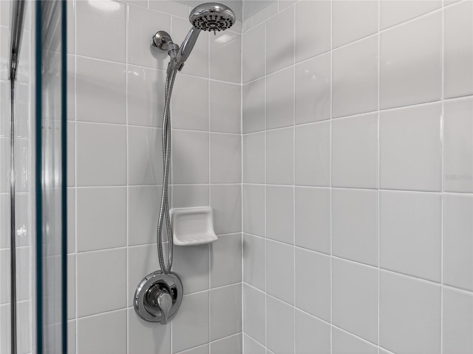 Image 16 of 37 For 14309 Golden View Drive