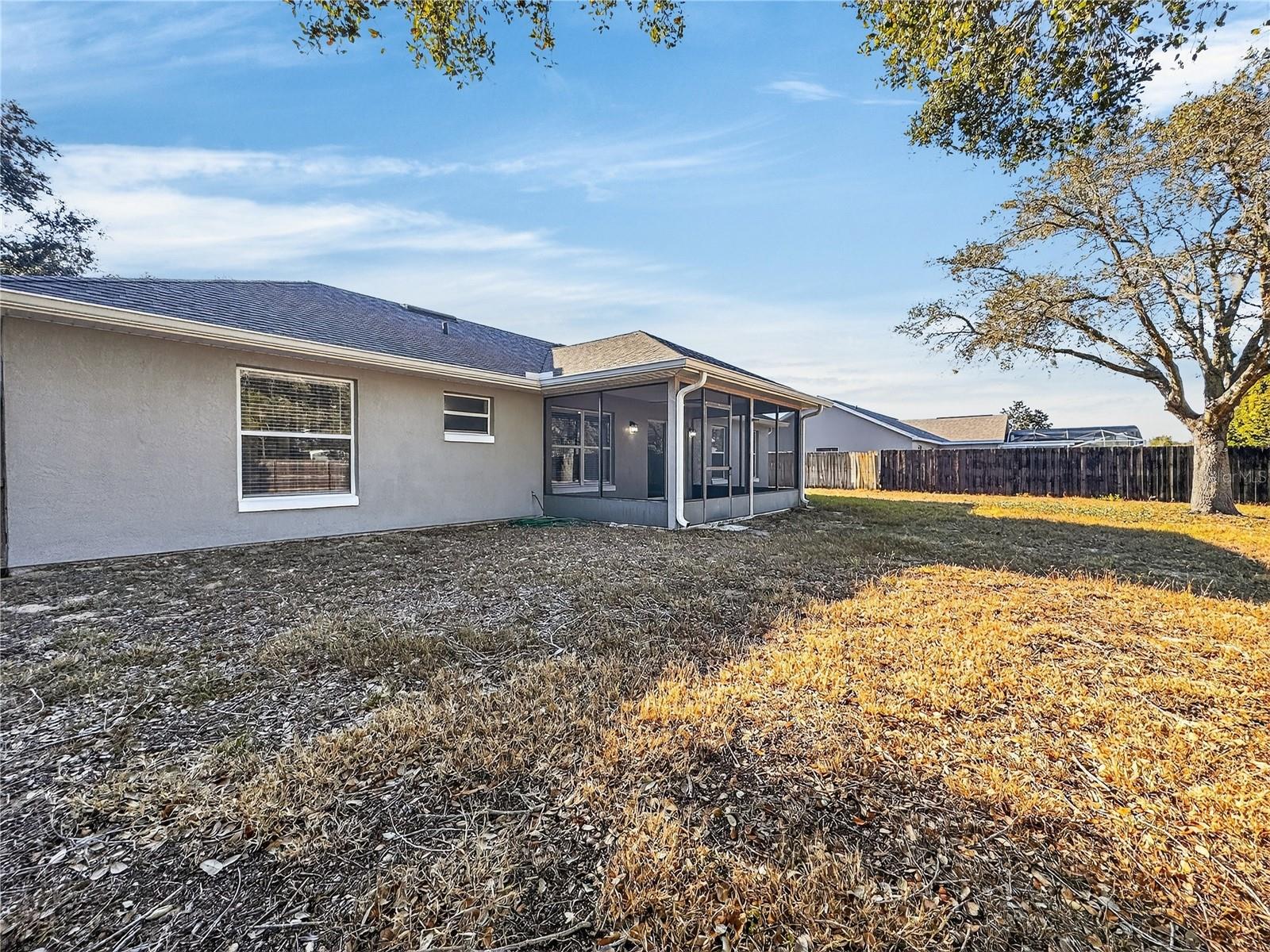 Image 27 of 37 For 14309 Golden View Drive