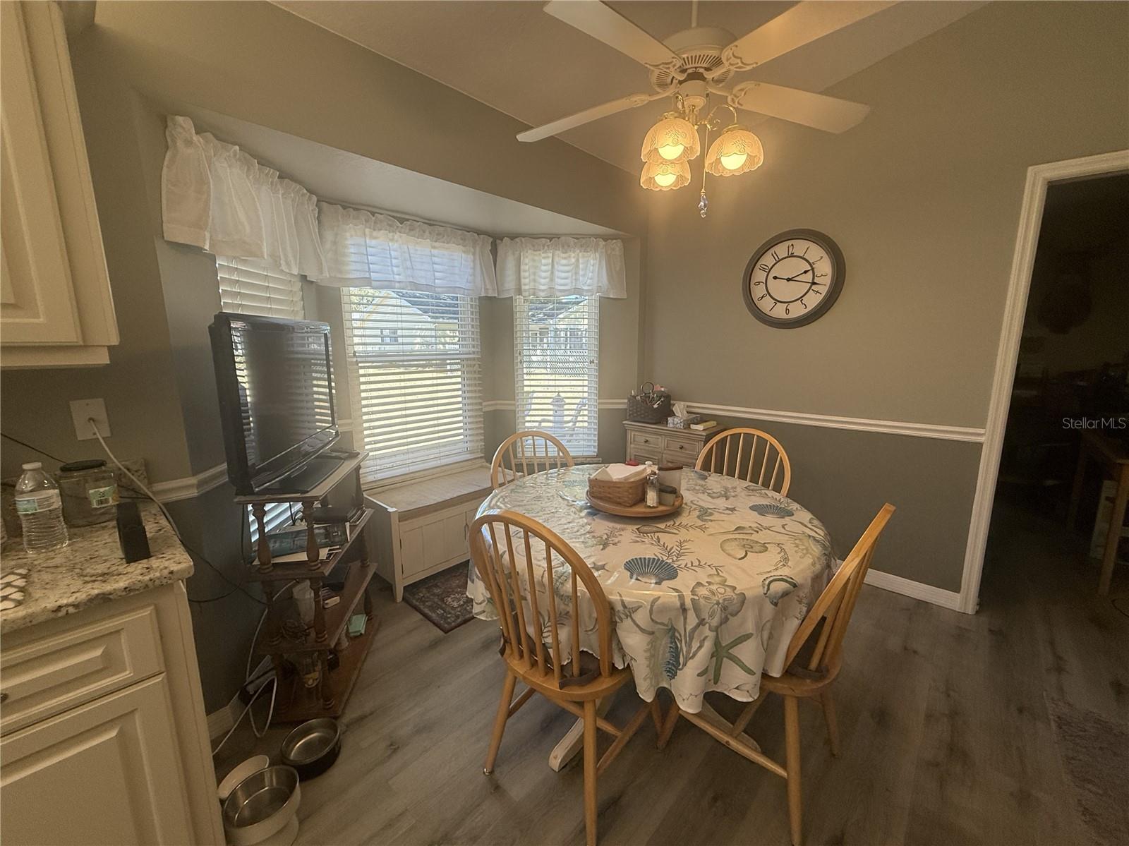 Image 7 of 22 For 11263 138th Lane